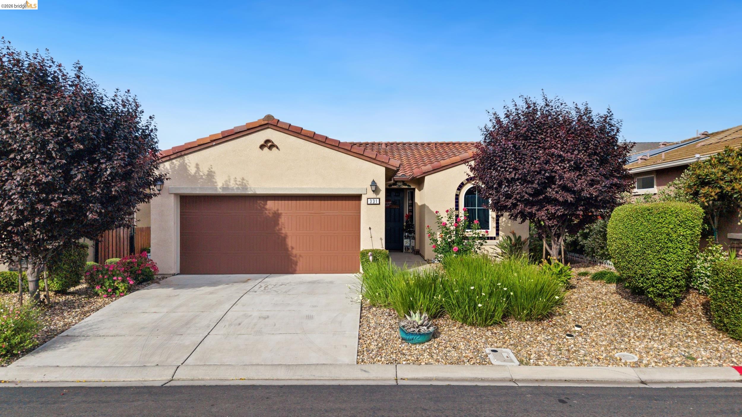 331 Kestrel Way — photo