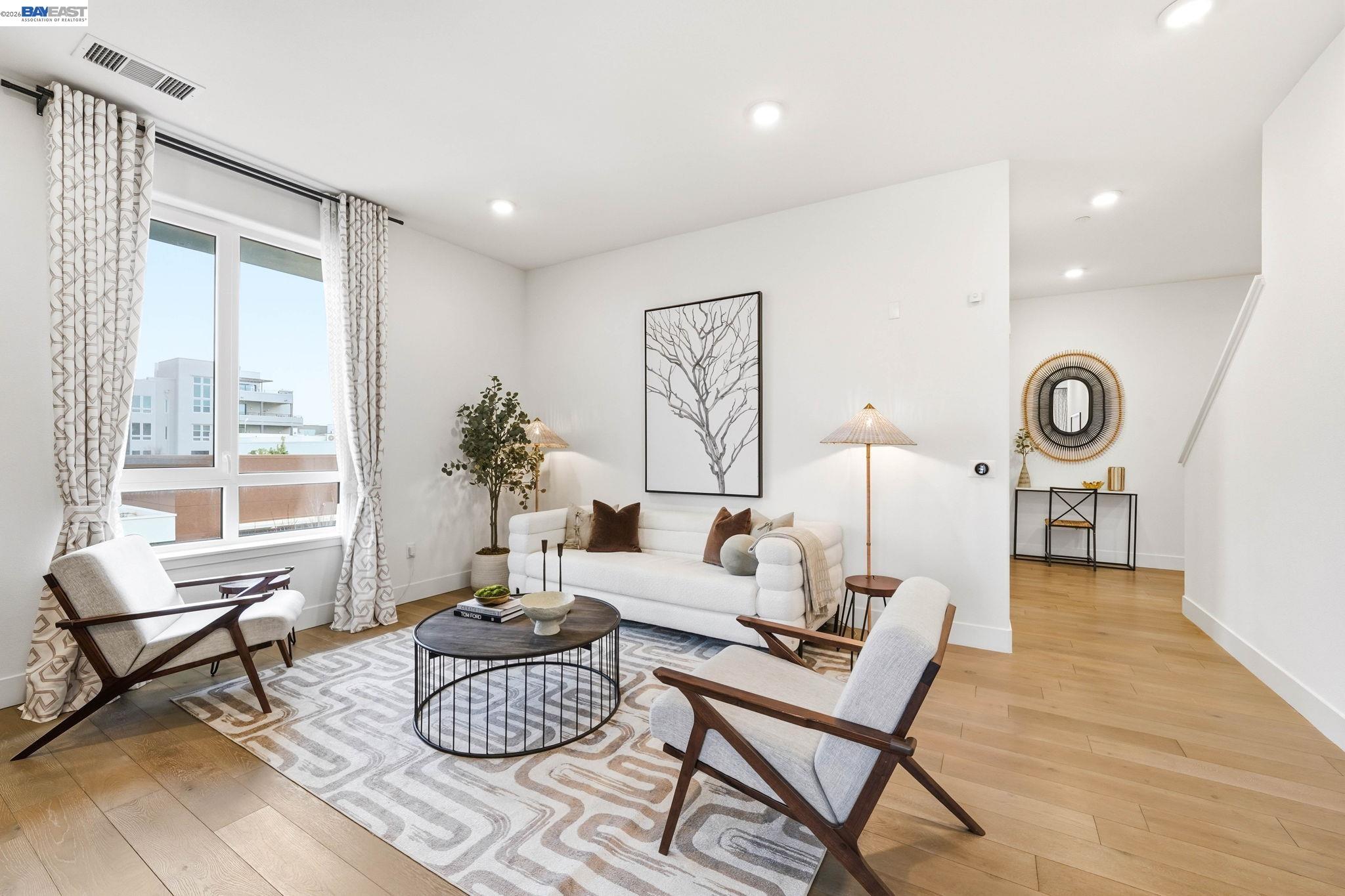 45188 Tom Blalock St 301 — photo