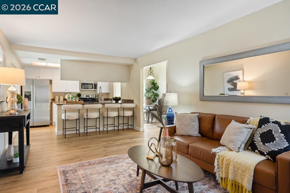 1394 Morning View Ct — photo
