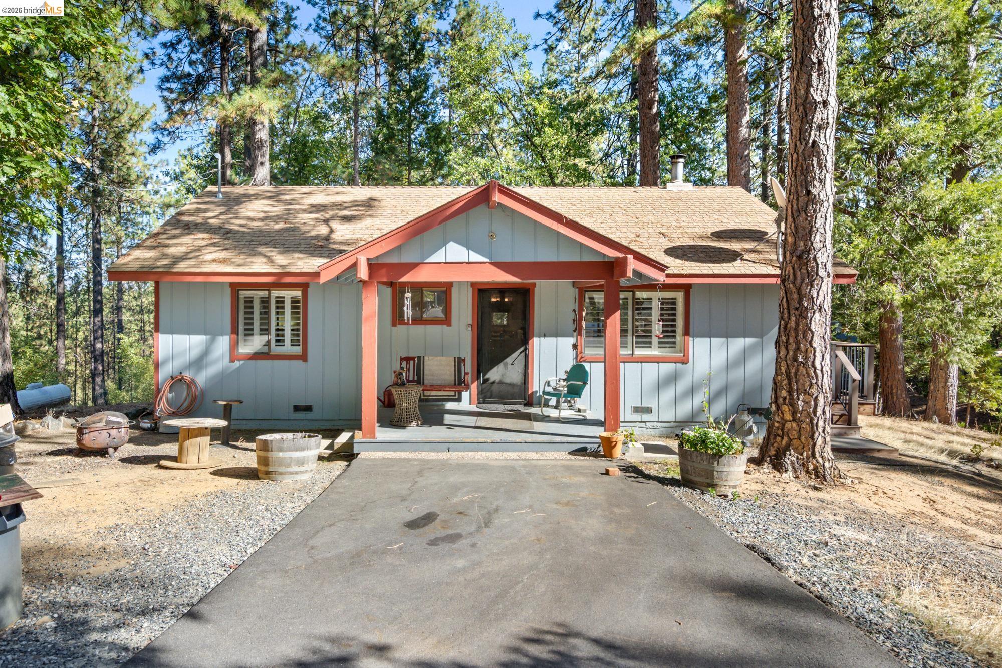 23625 Rock Hammer Lane — photo