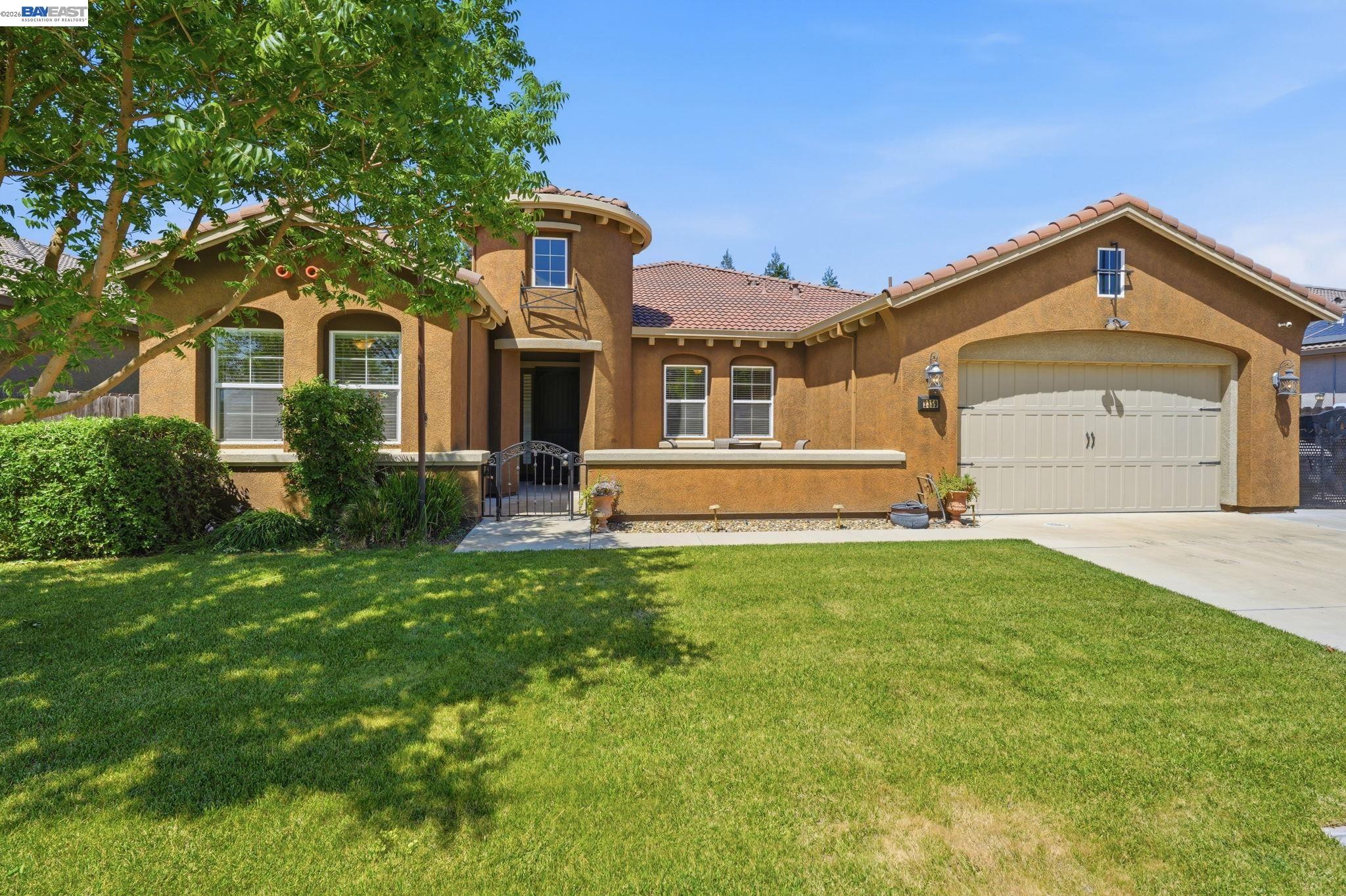 2359 Happy Valley Ln — photo