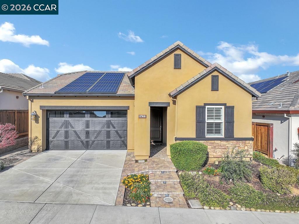 1765 Merlot Cir — photo