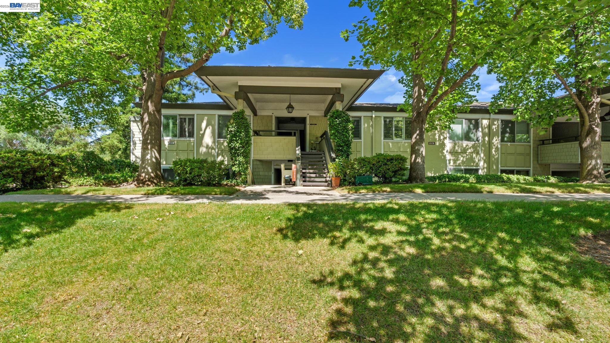 2128 Tice Creek Dr 3 — photo