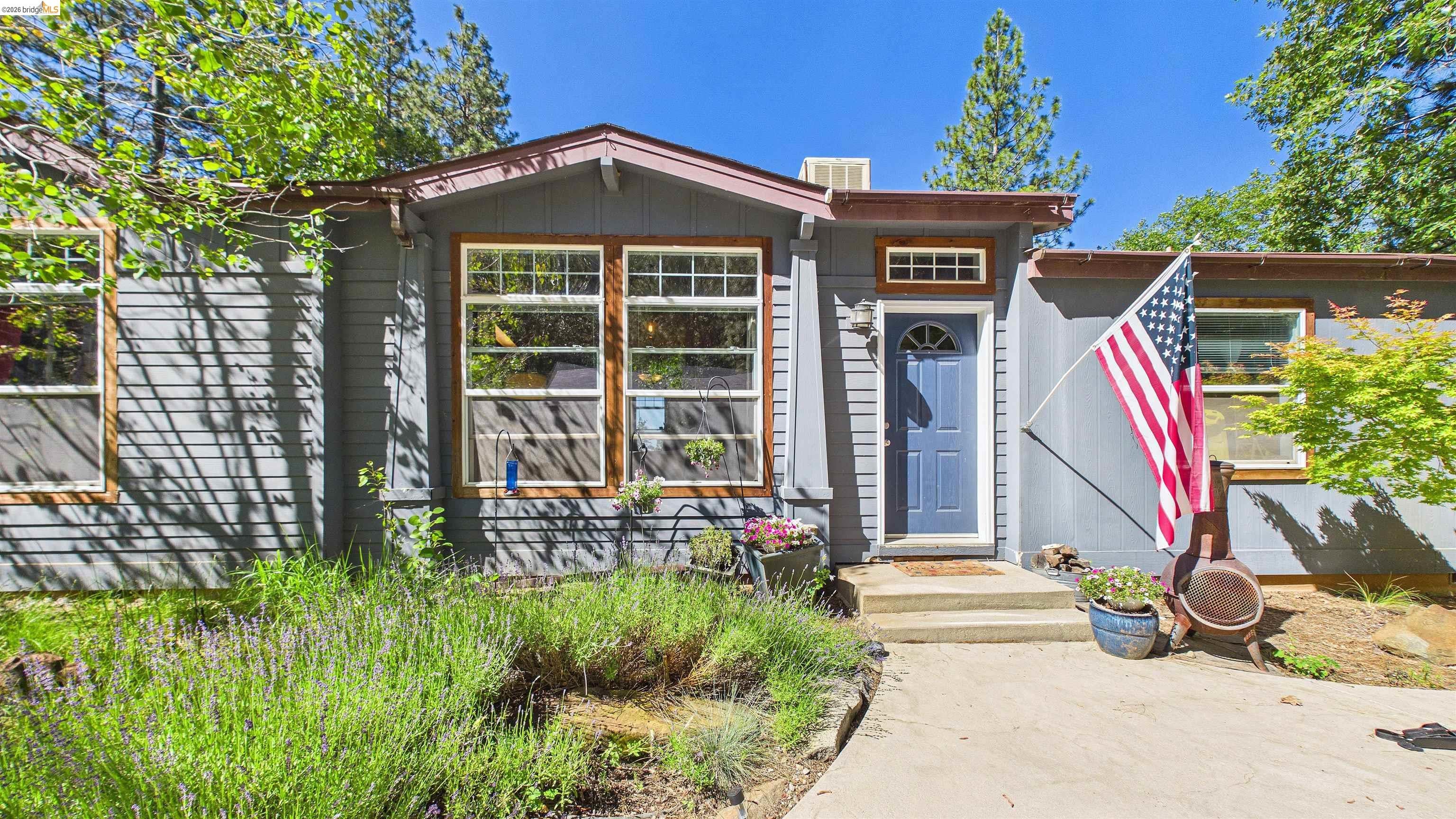 17545 Mount Elizabeth Road — photo