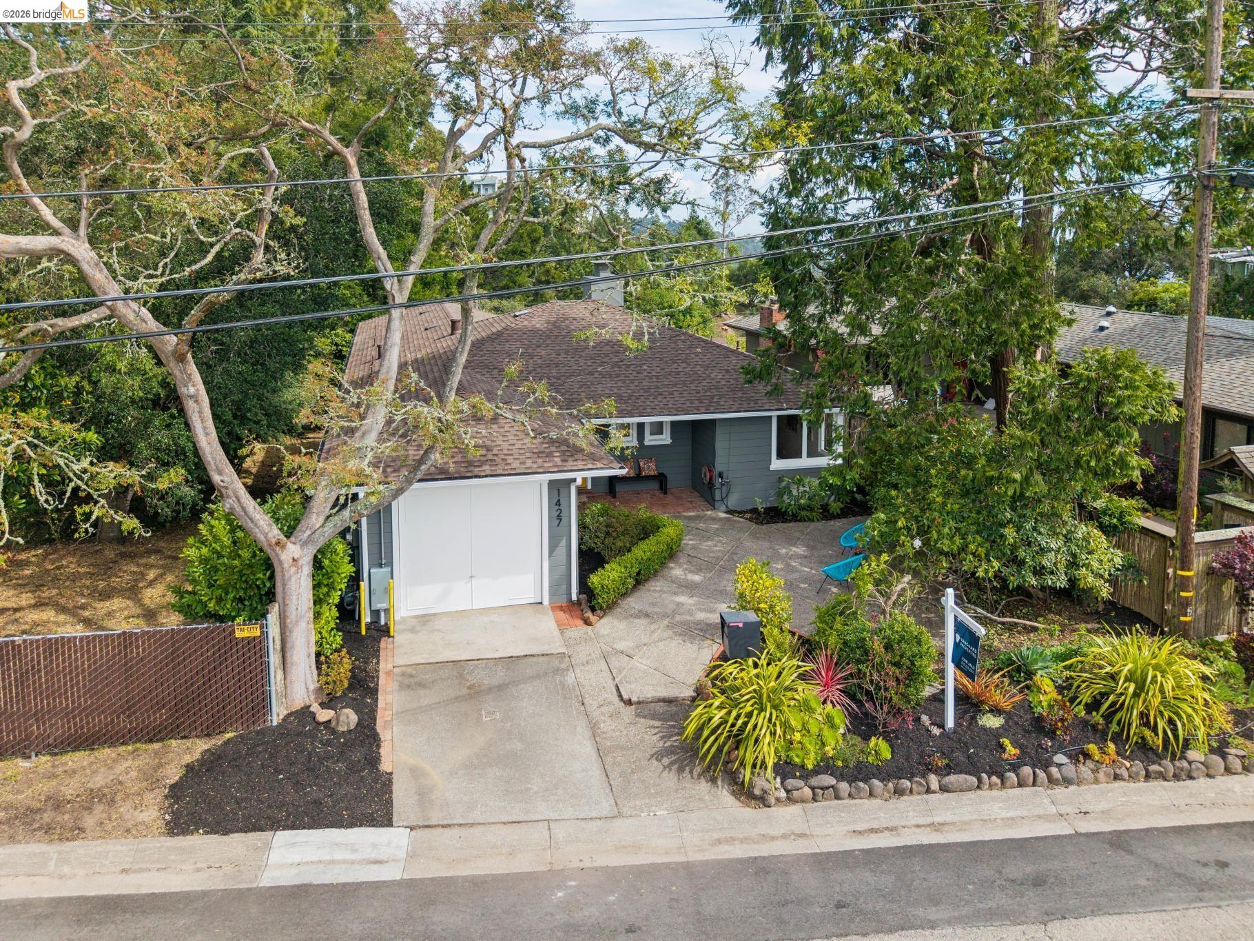 1427 Summit Rd, Berkeley, CA 94708 — photo 2