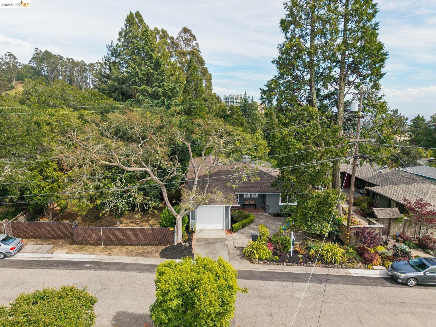 1427 Summit Rd, Berkeley, CA 94708 — photo 3