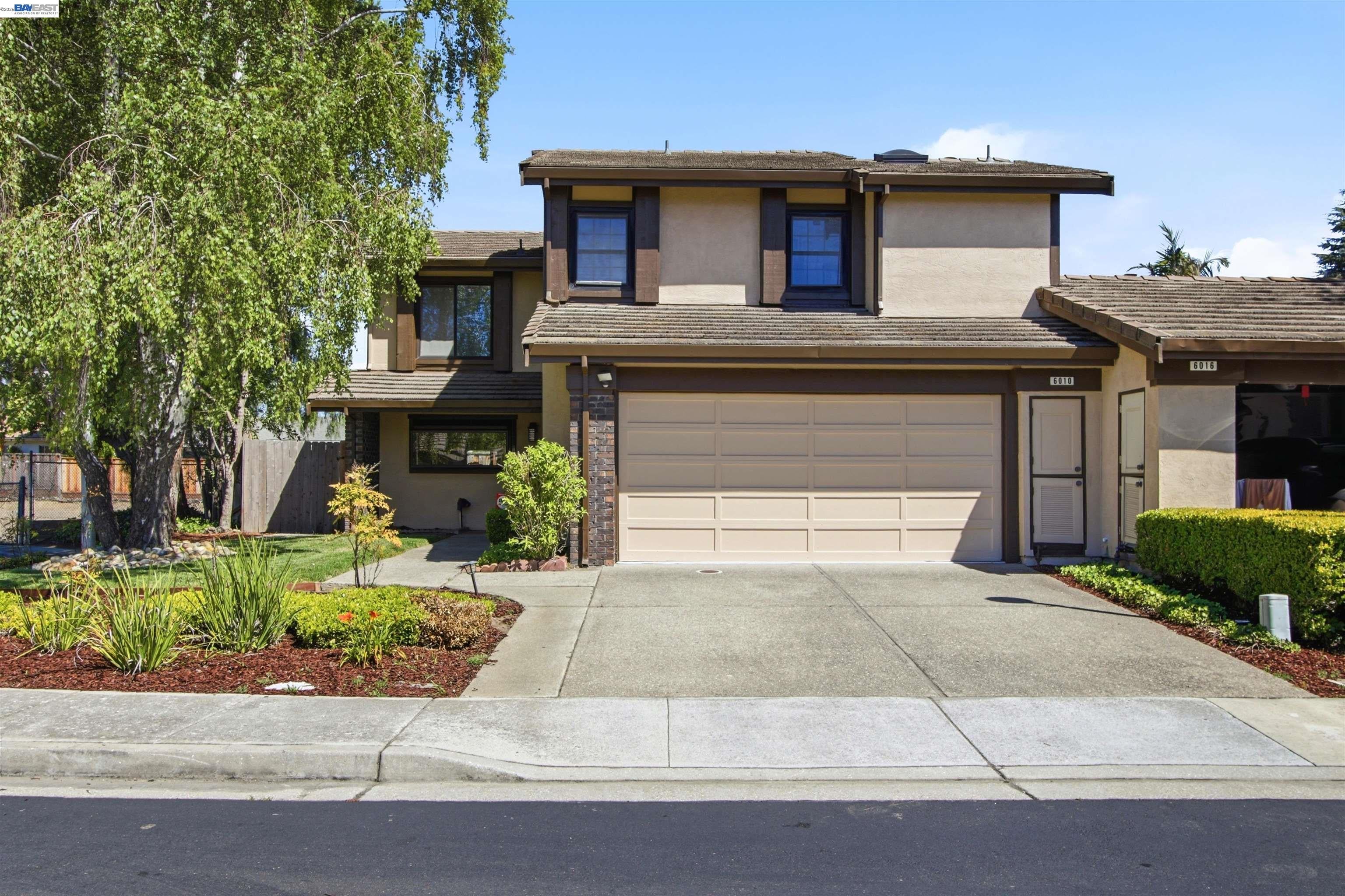 6010 Peppertree Ct — photo