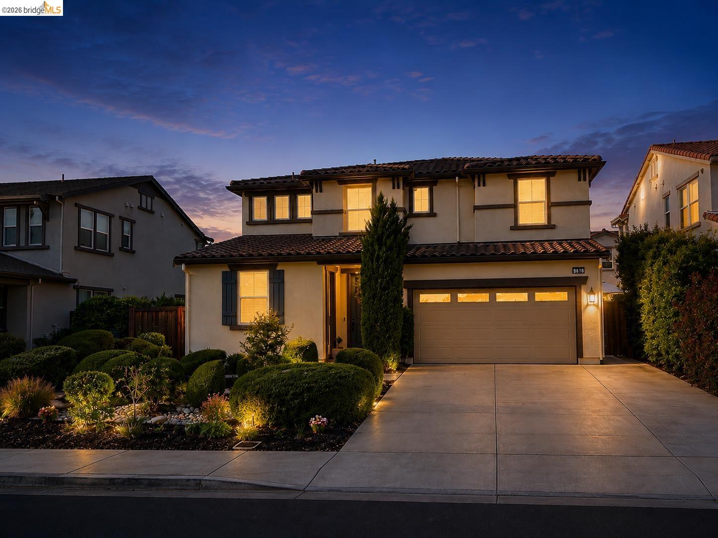 399 Ghiggeri Dr — photo
