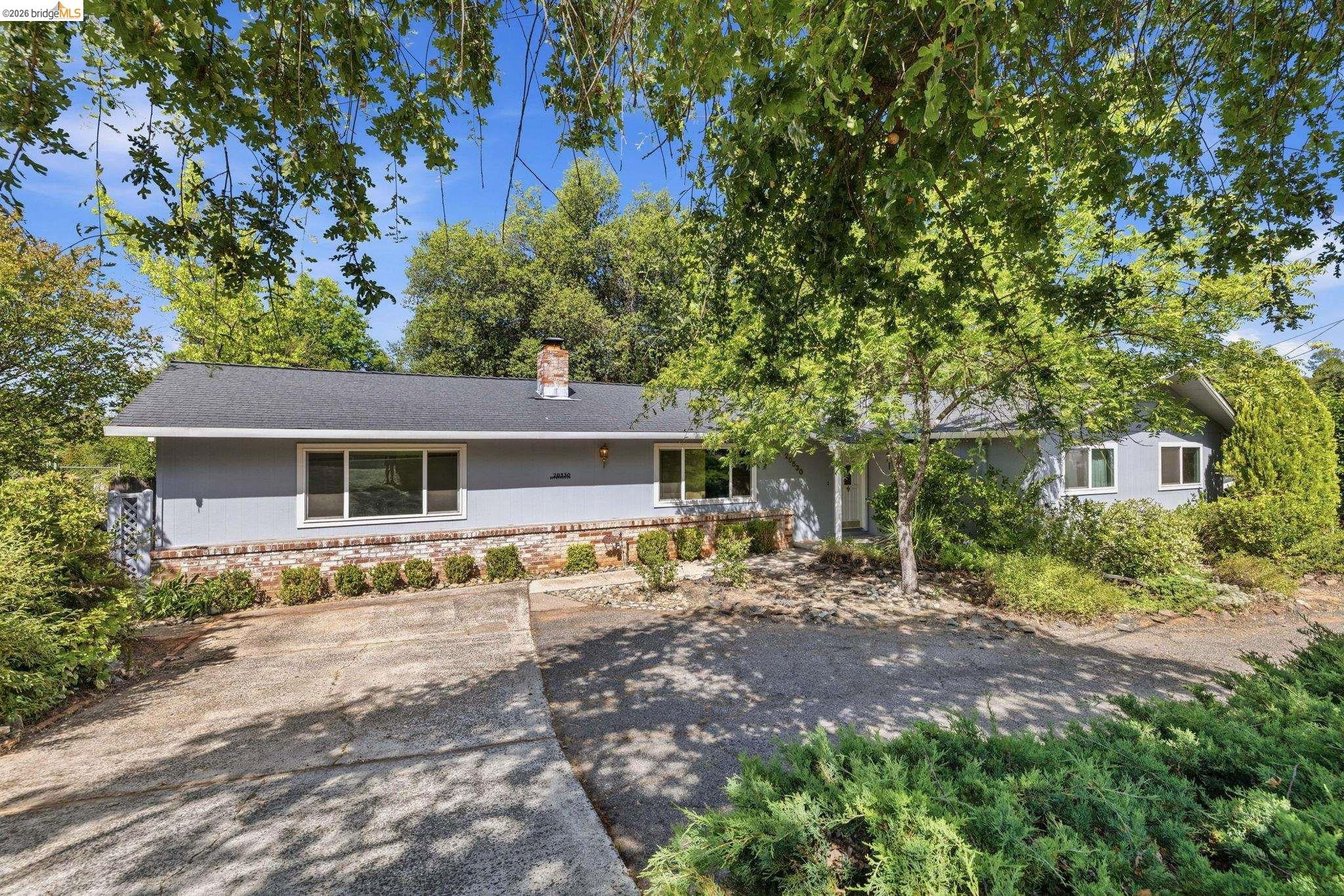 20530 Deerfield Dr — photo