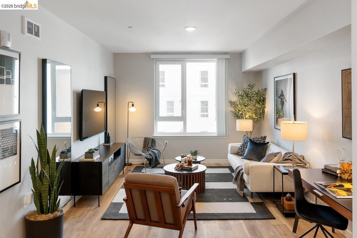 260 Brooklyn Basin Way 432 — photo