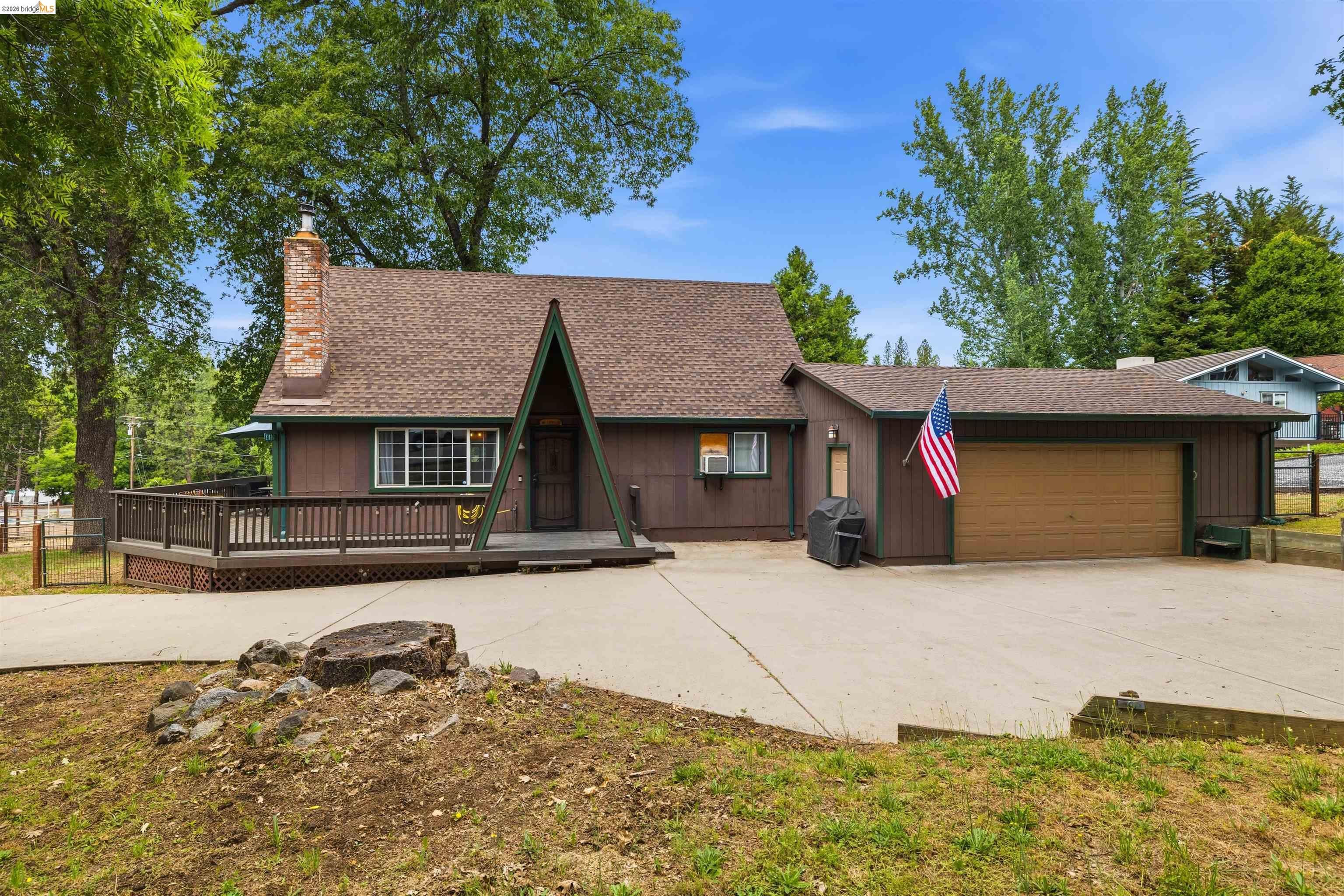 21816 Feather River Dr — photo