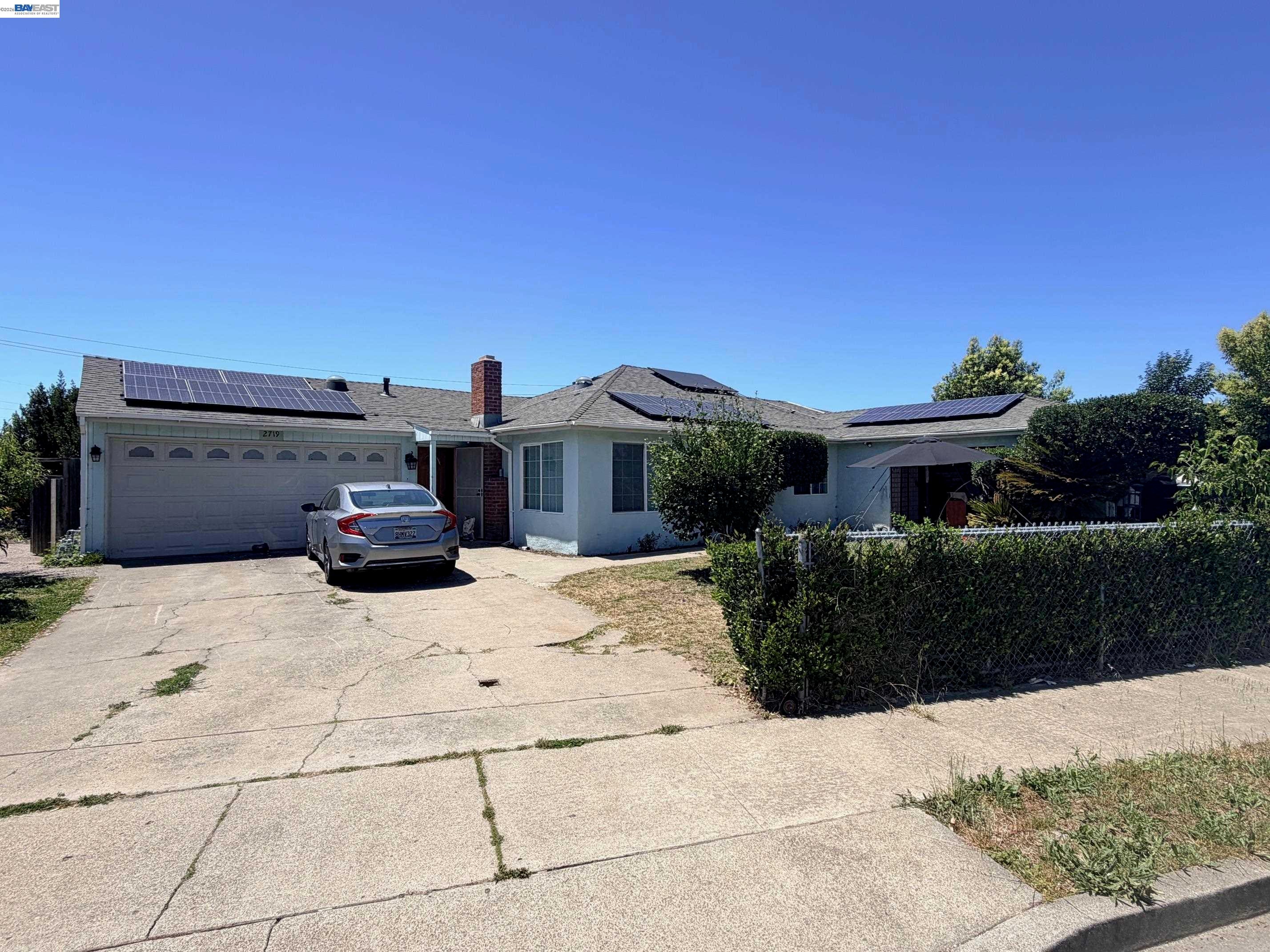 2719 Xavier — photo