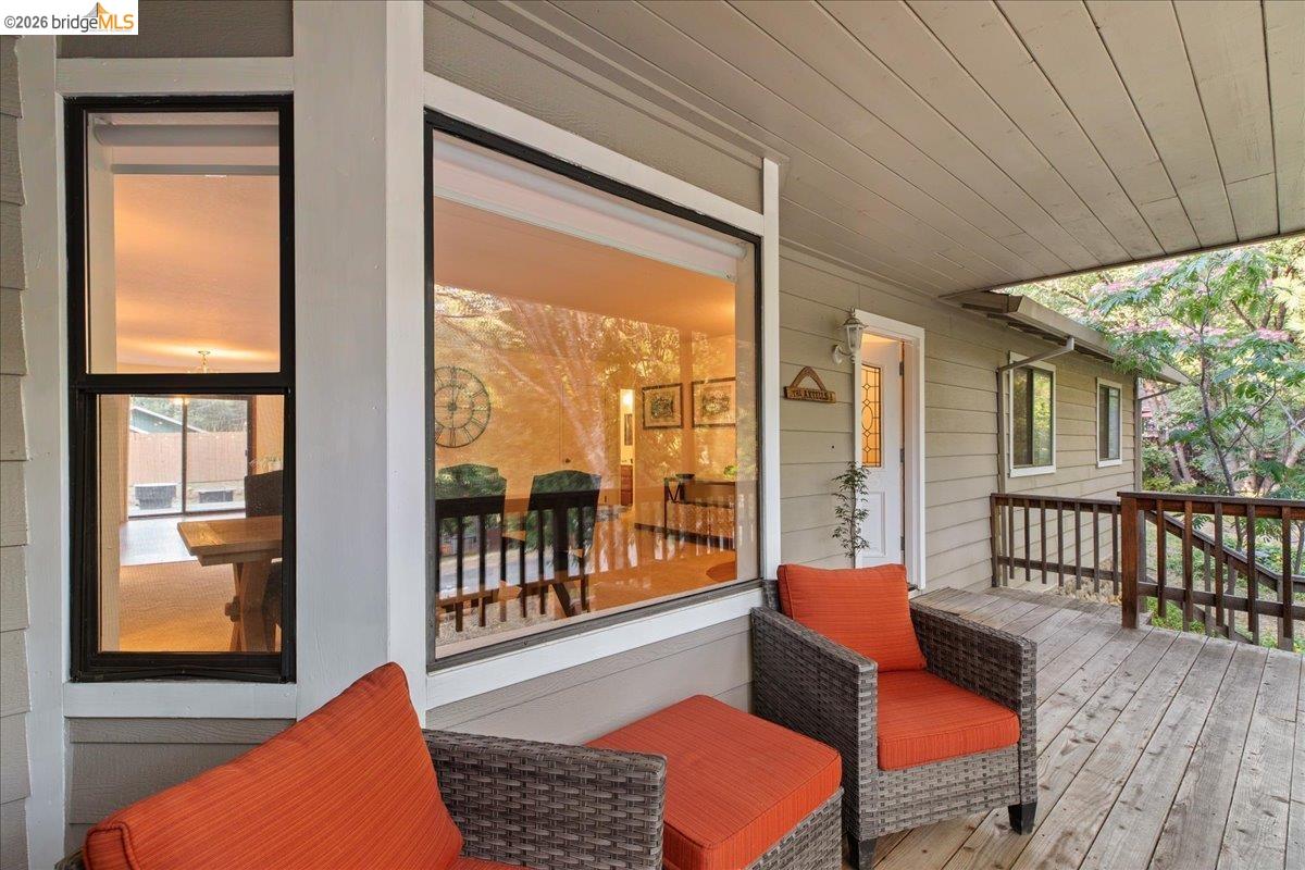 21787 Crystal Lake Dr — photo