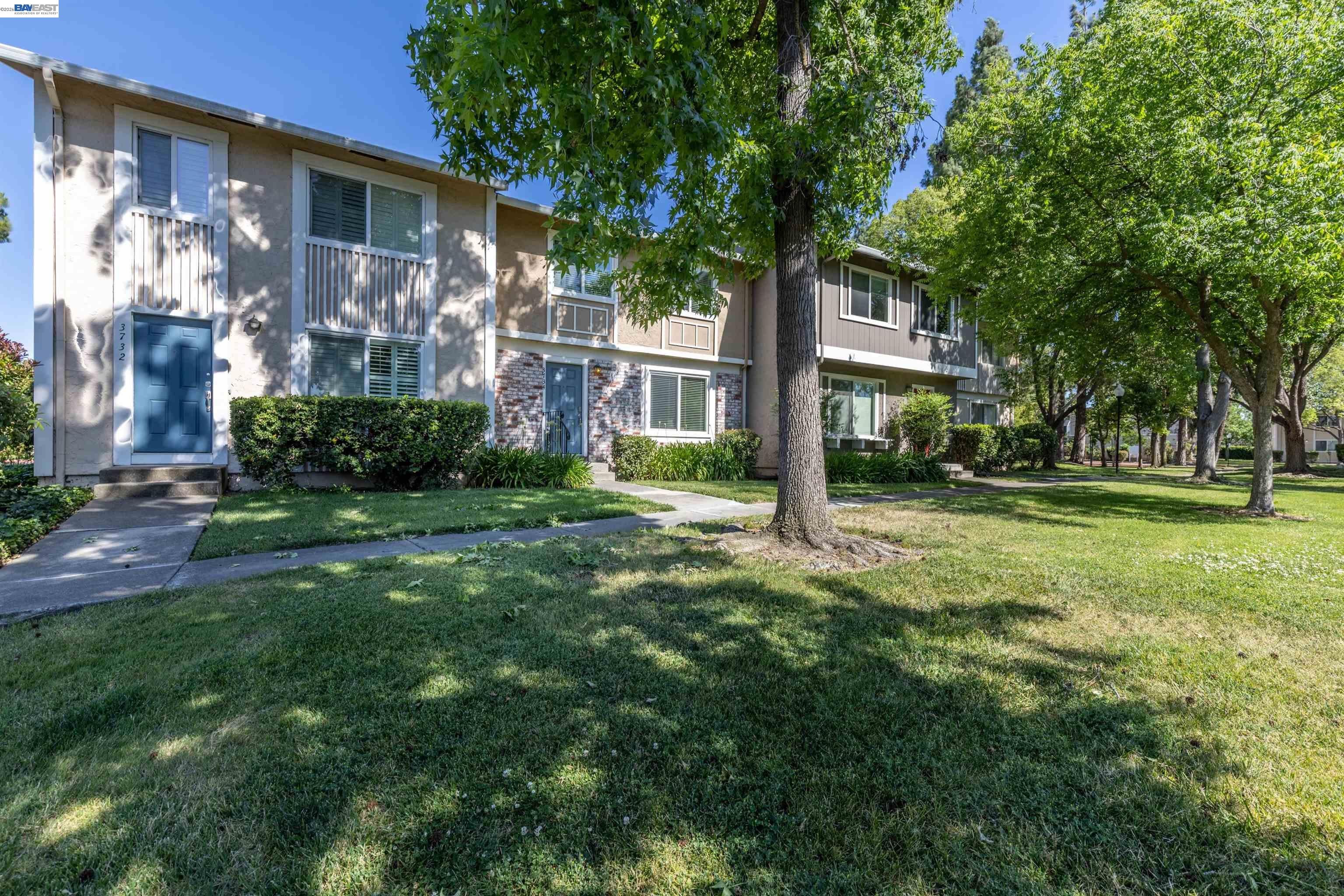 3734 Carrigan Cmn — photo