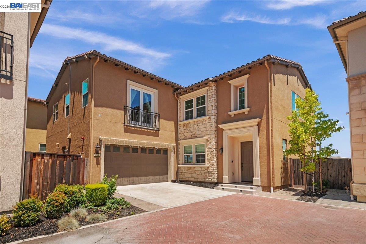 764 Roseum Ct — photo
