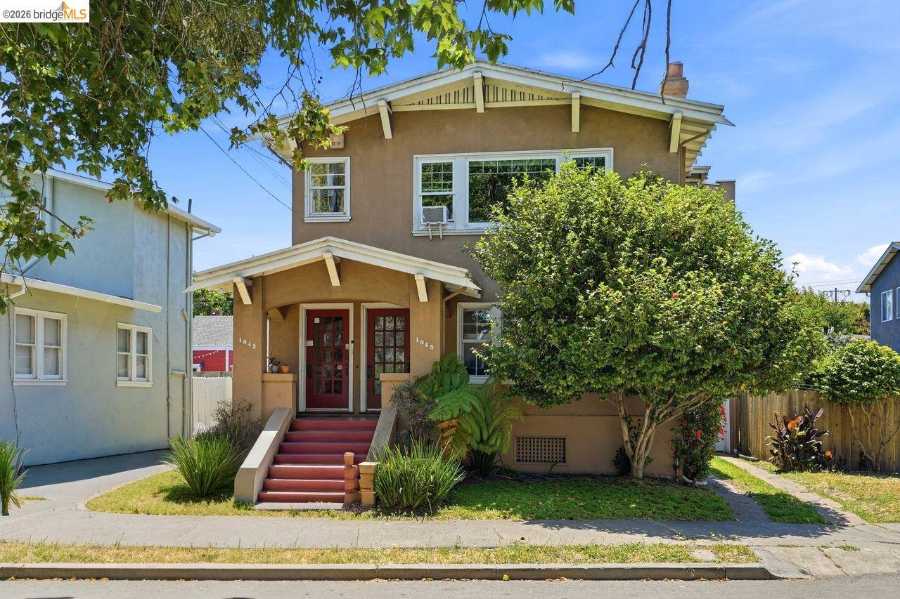 1045 Stanford Ave 2 — photo
