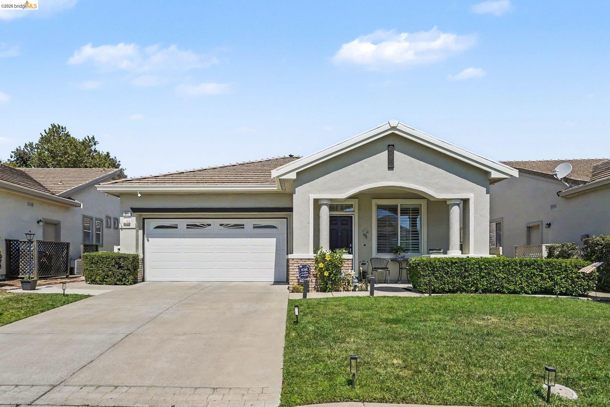 311 Upton Pyne Dr — photo