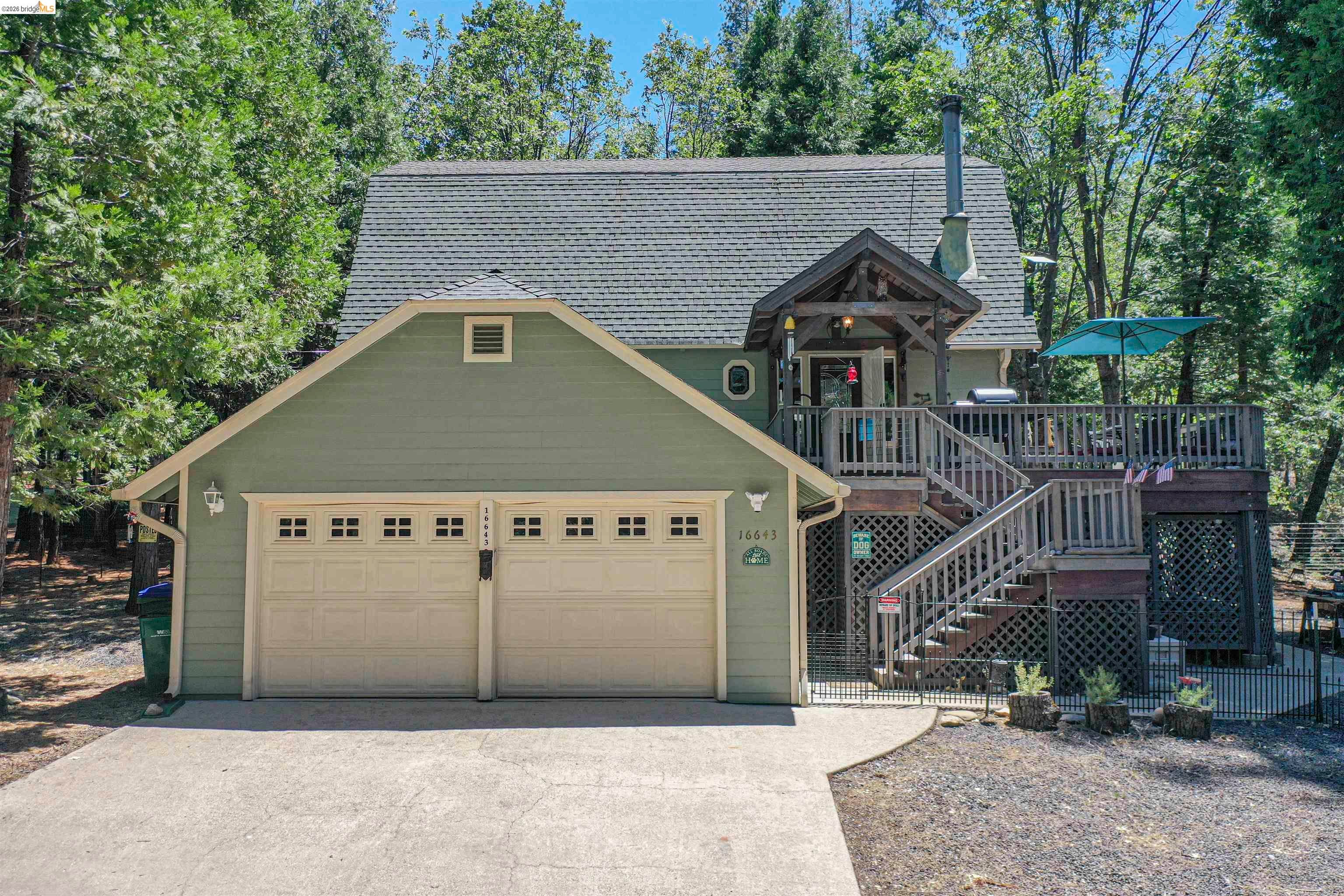 16643 Saddle Ct — photo