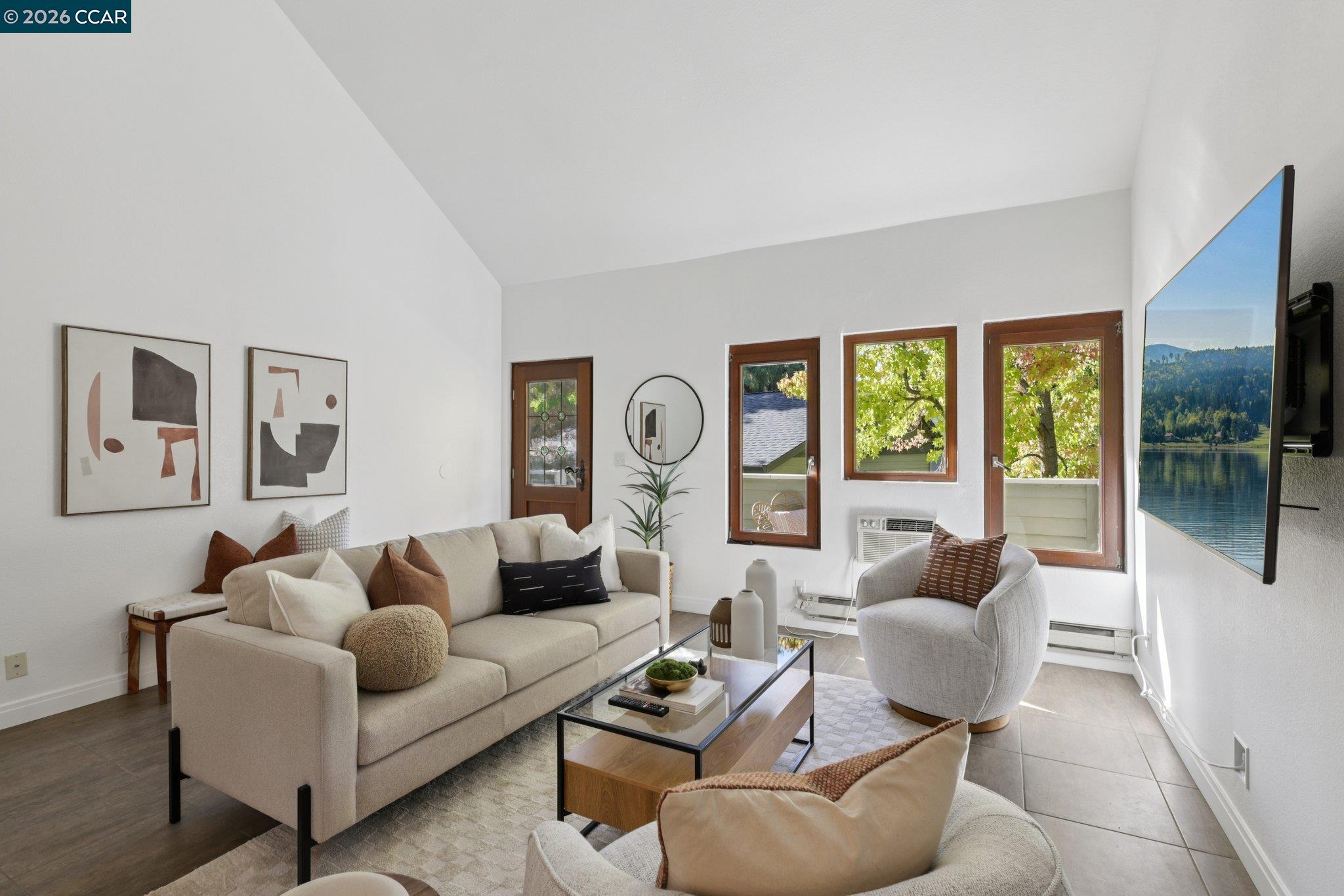 600 Suntree Lane 608 — photo