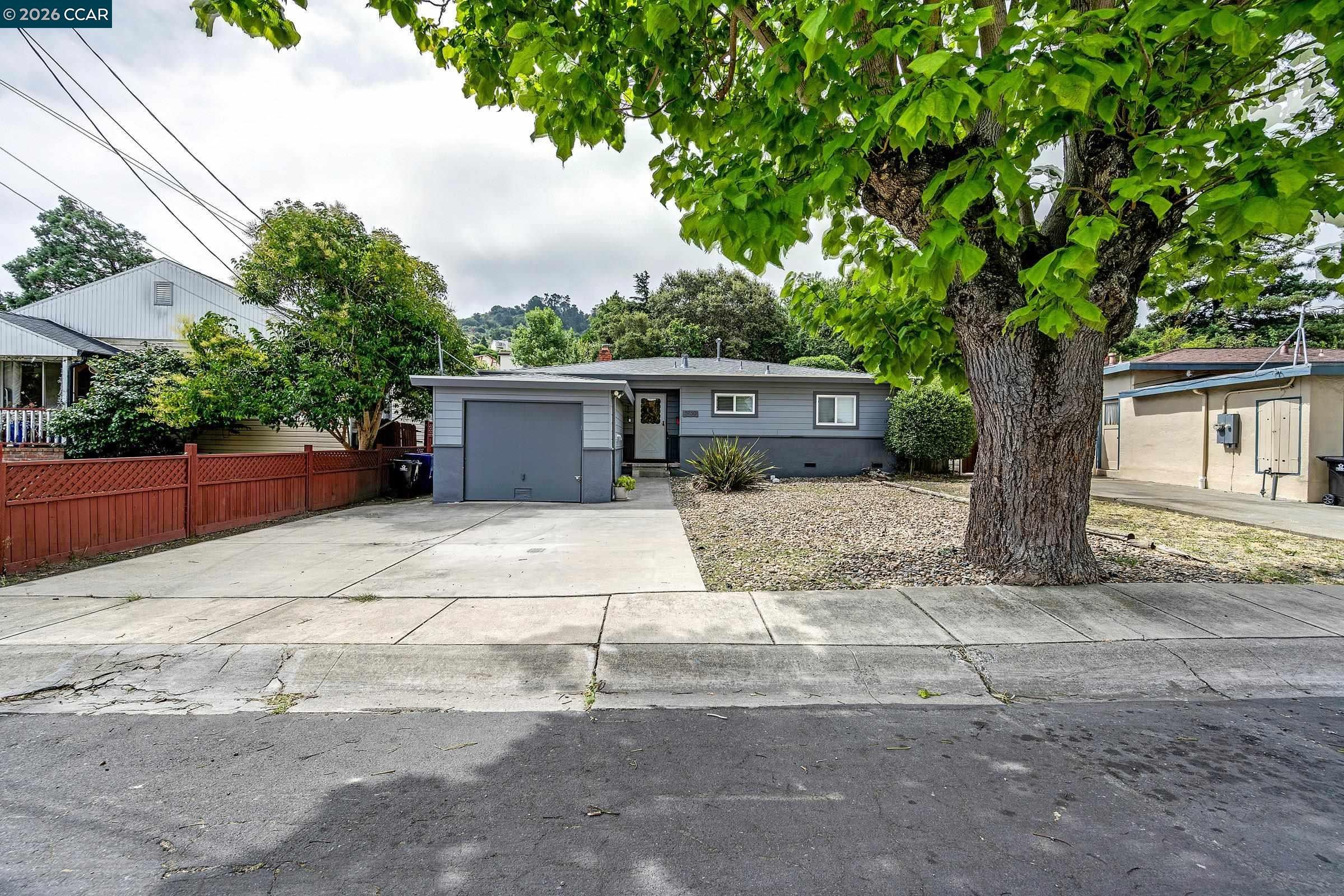 3730 Ramsey Ct — photo
