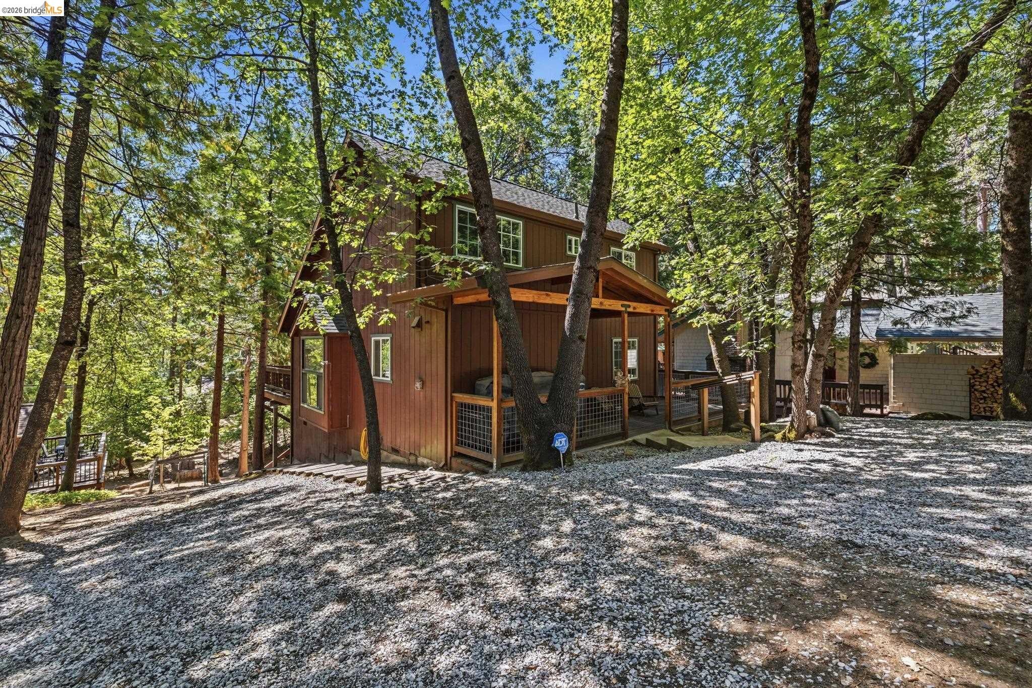 22813 Black Oak Dr. — photo