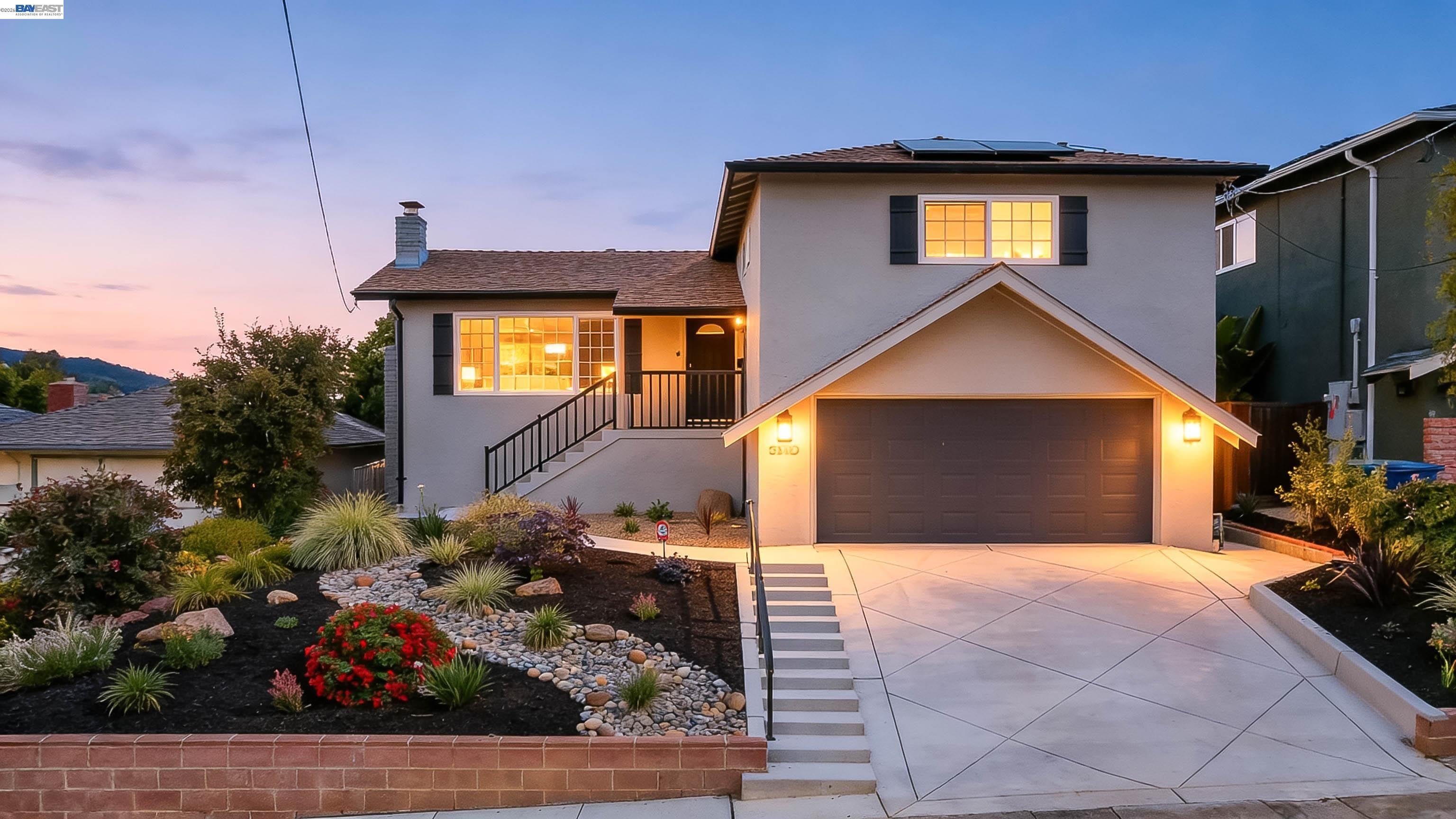 5020 Proctor Rd, Castro Valley, CA 94546