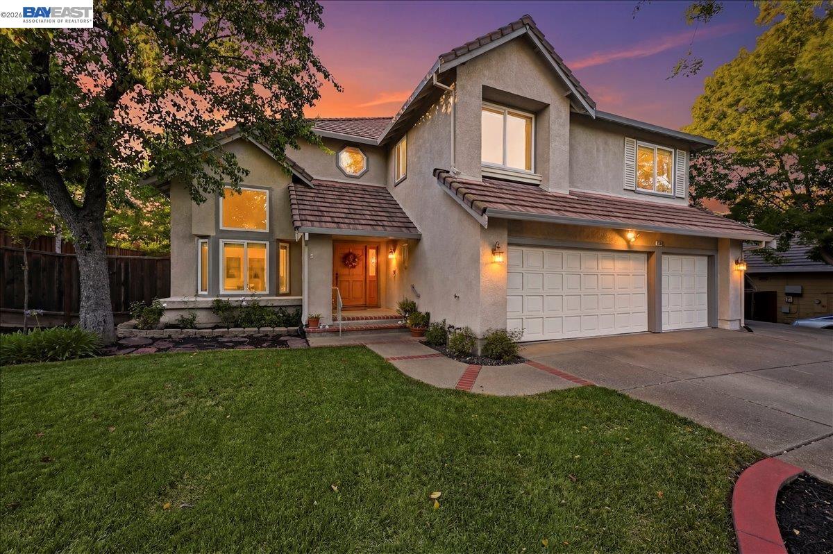 3766 Valley View Way — photo