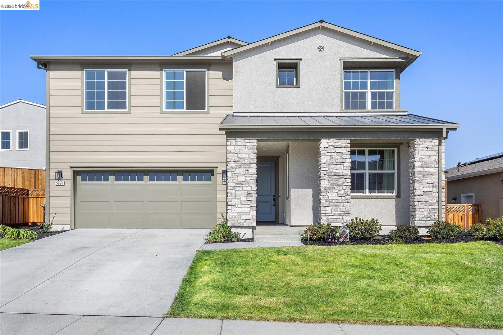 5601 Ridgepoint Way — photo
