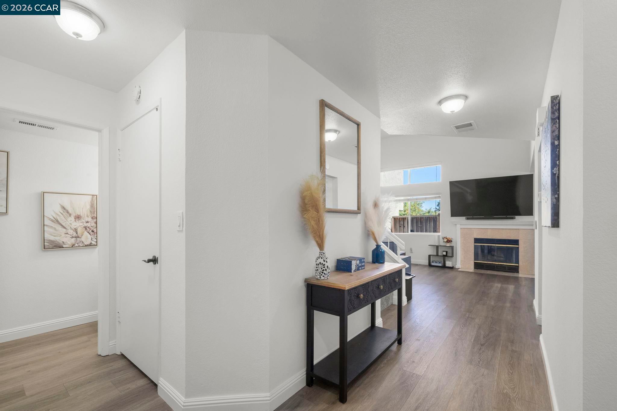 1002 Pinehurst Ct, Concord, CA 94521 — photo 3