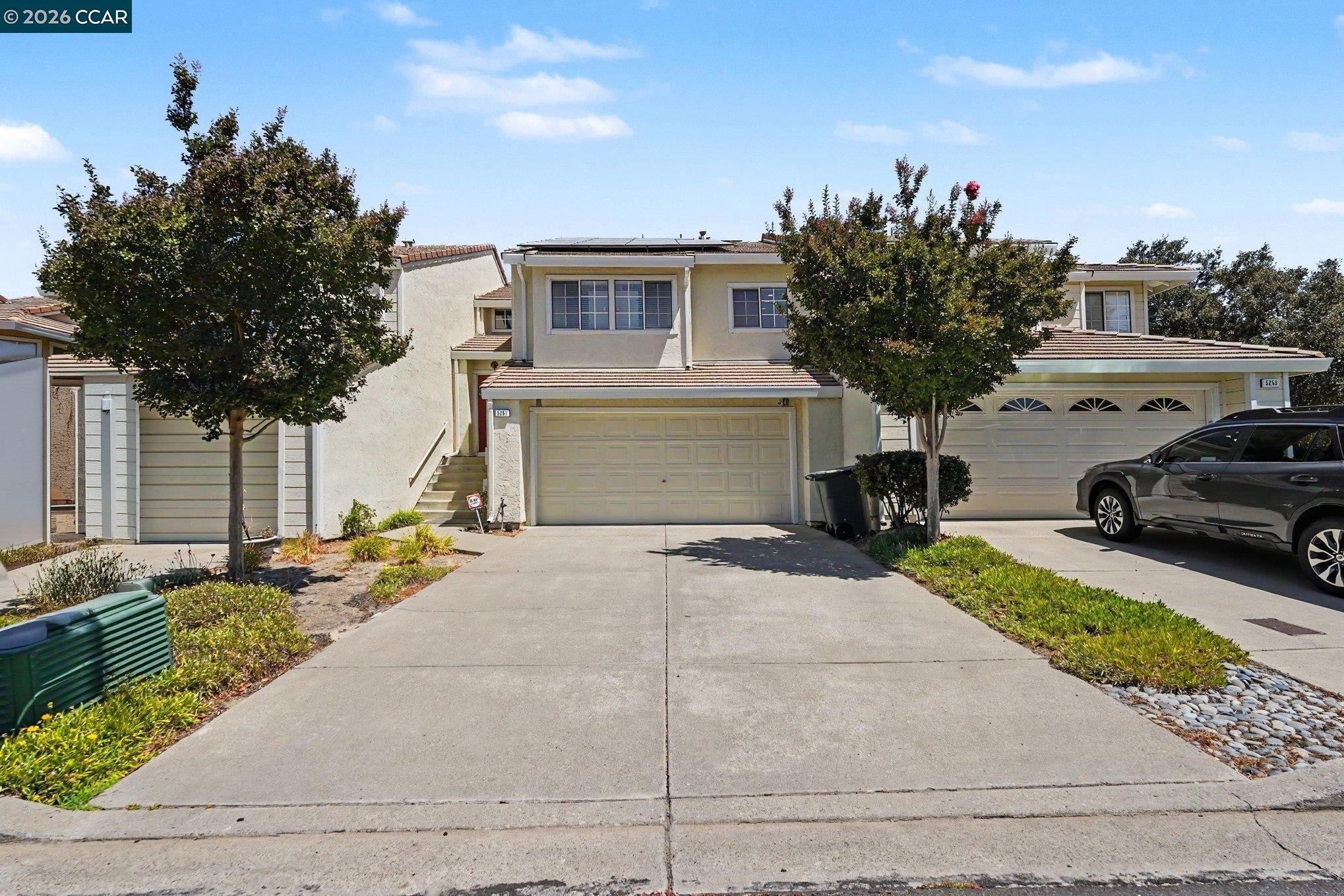 5251 Pebble Glen Dr — photo