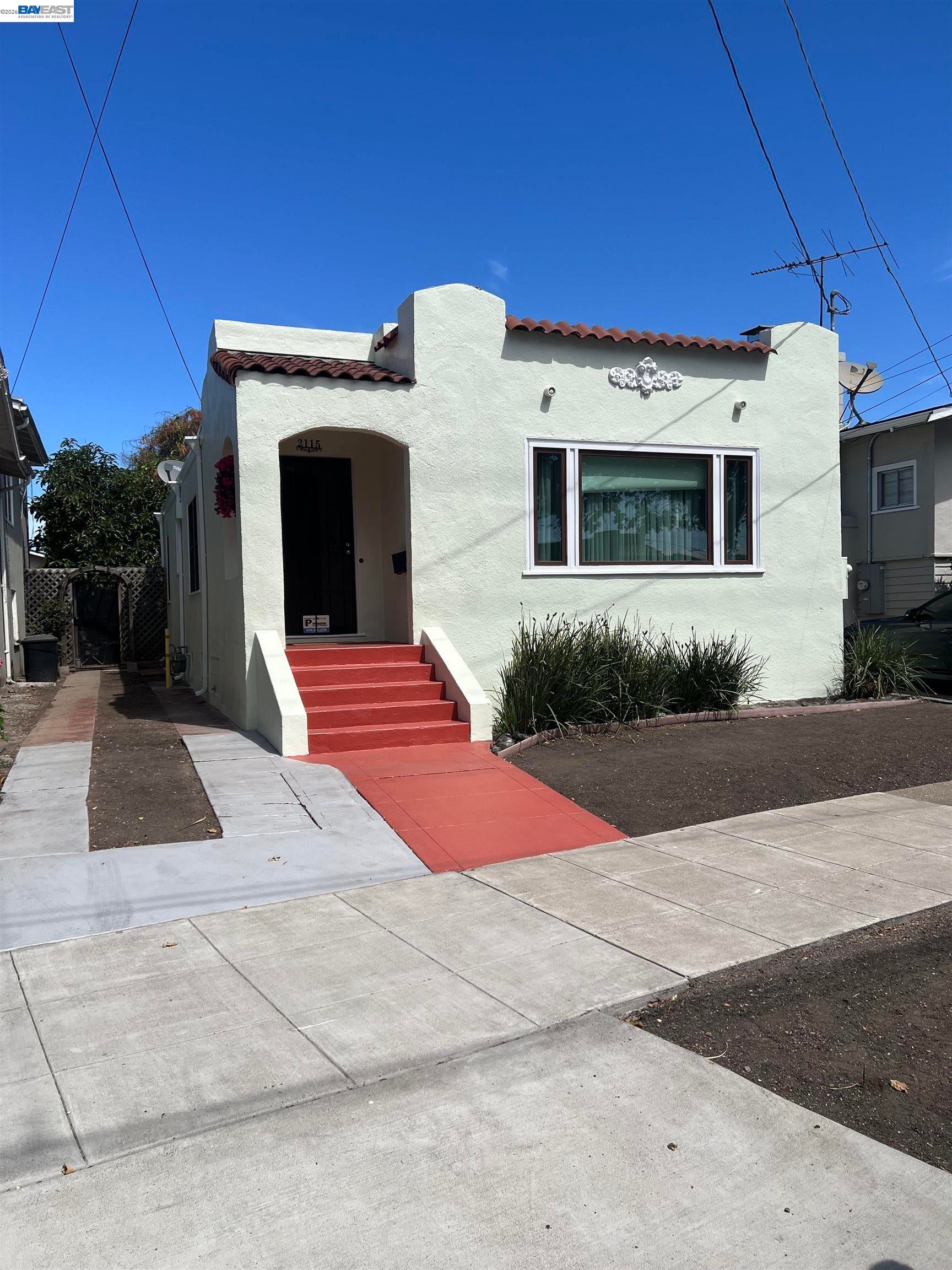 2115 Havenscourt Blvd — photo