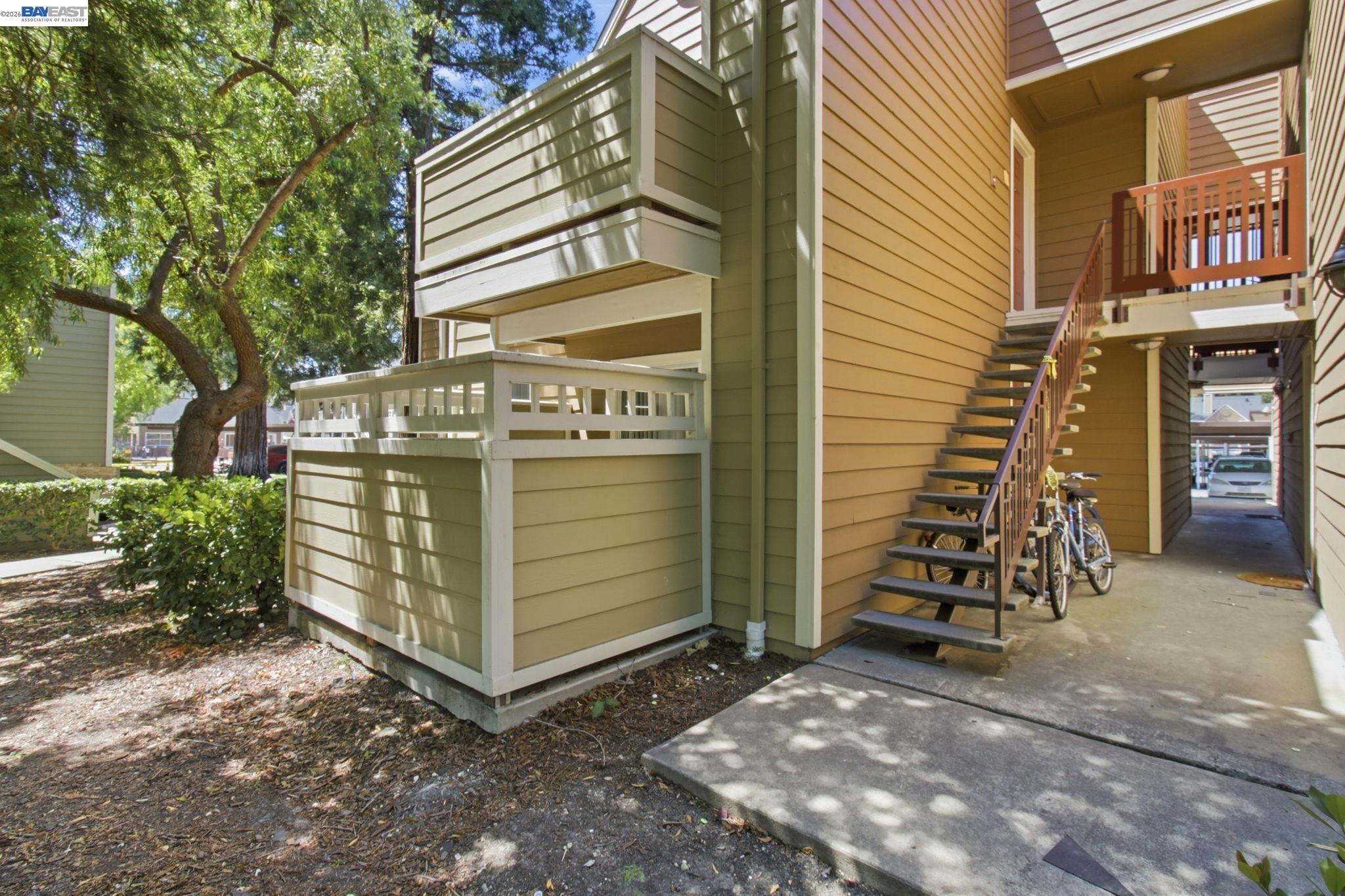 150 Reflections Dr #25, San Ramon, CA 94583 — photo 2