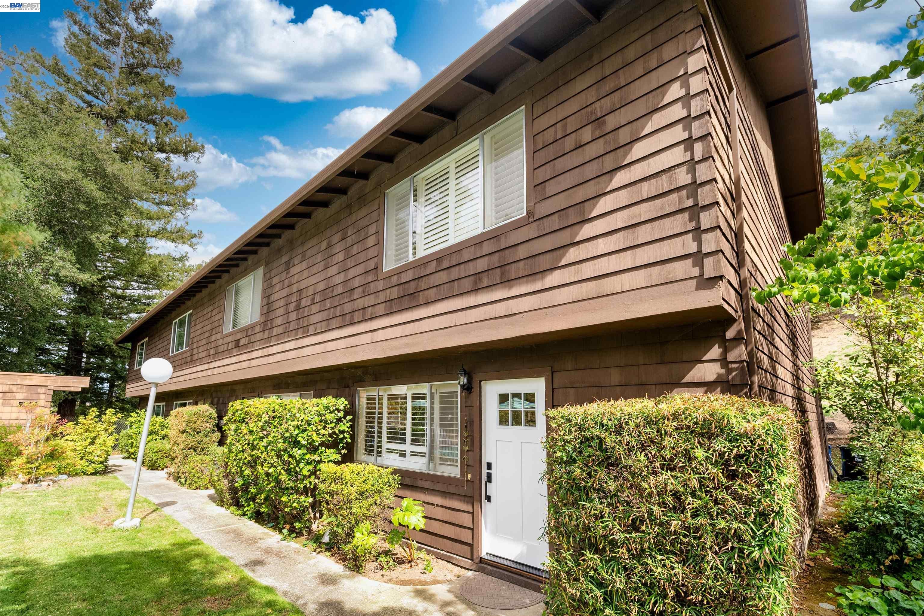 3241 Marlene Dr — photo