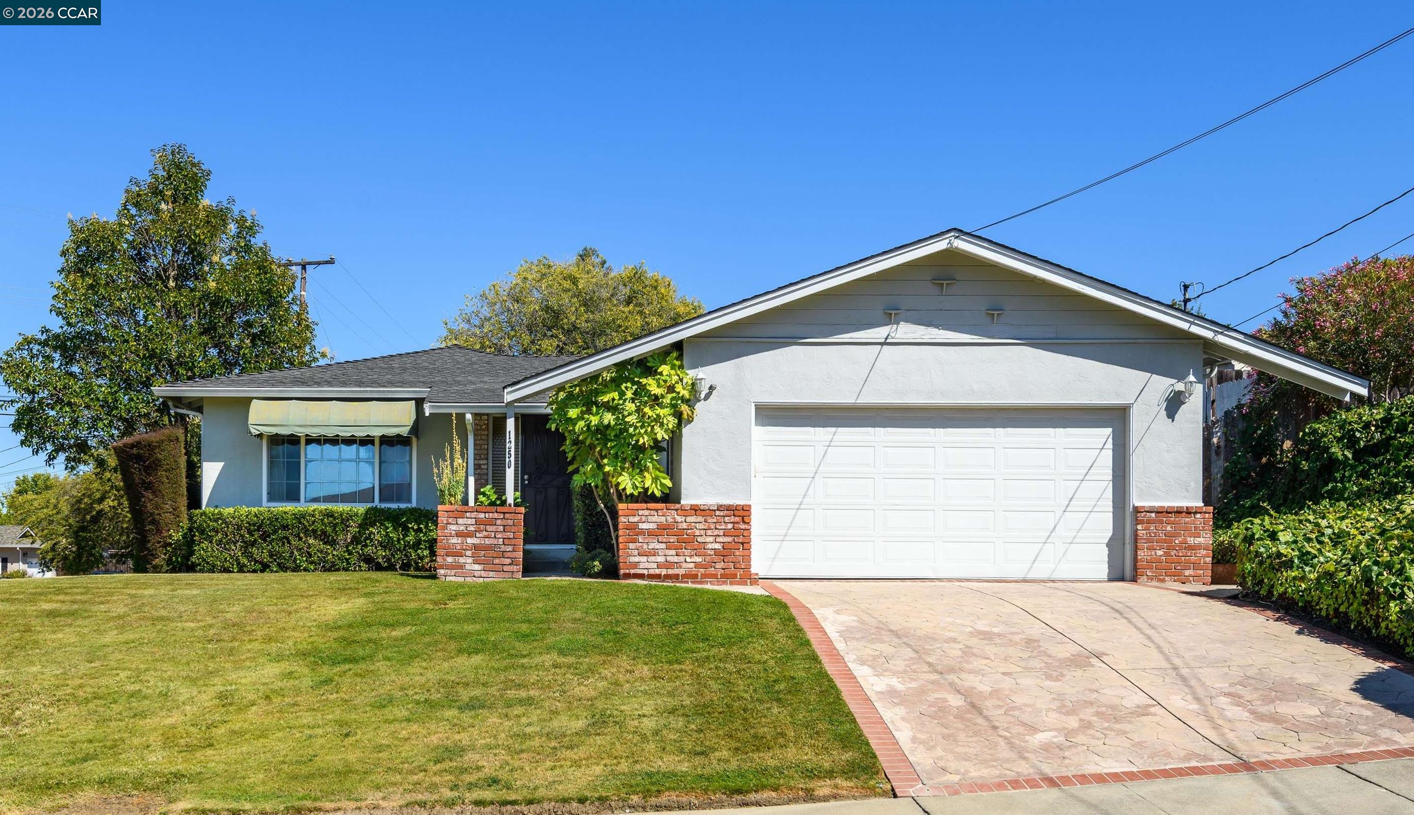 1250 Rolling Hill Ct — photo