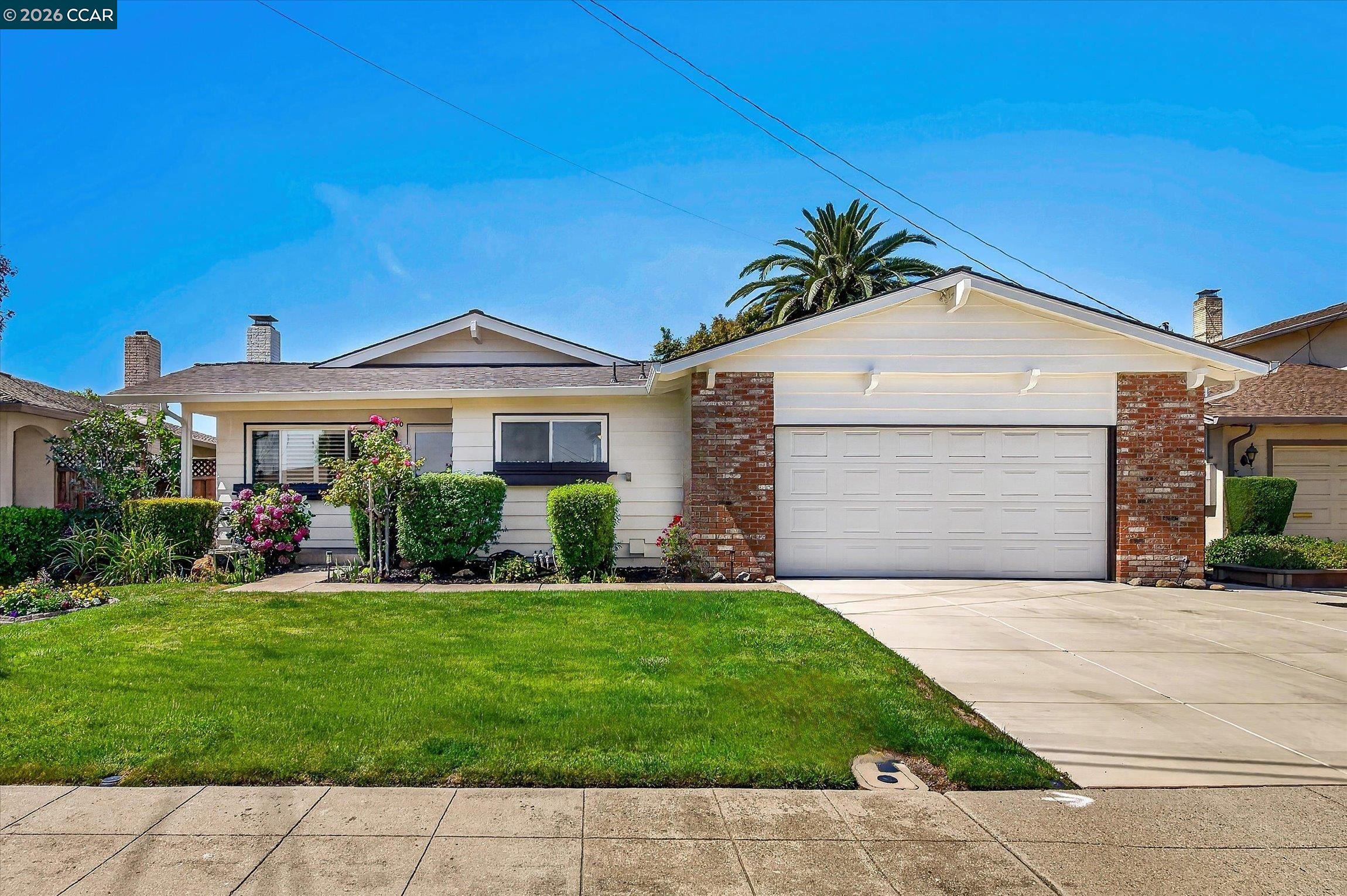 7030 Corinth — photo