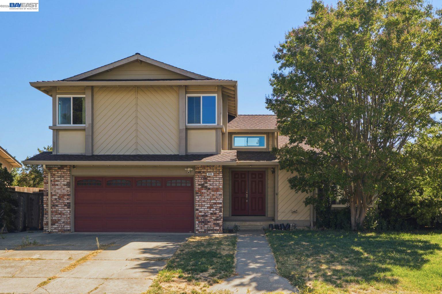 838 Spindrift Pl — photo