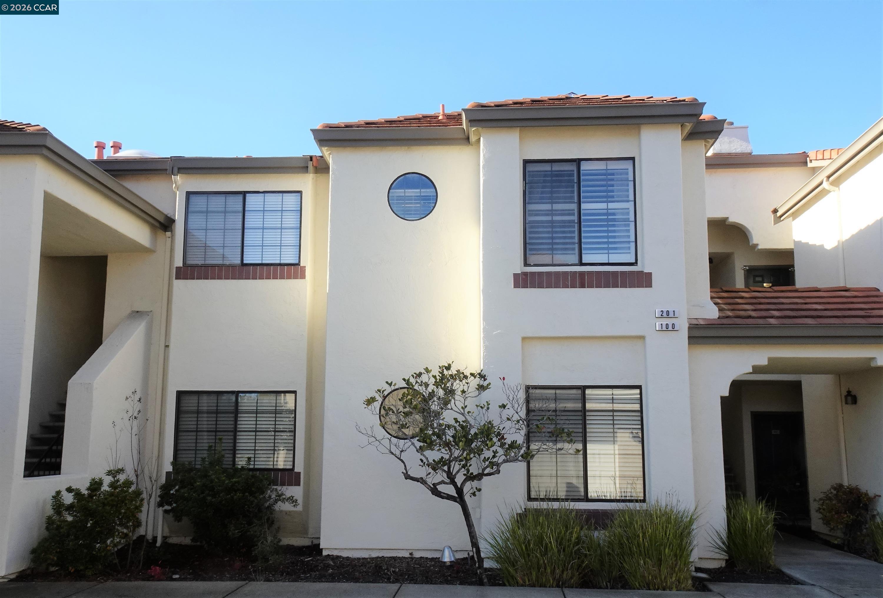 85 Tahoe Ct 201 — photo