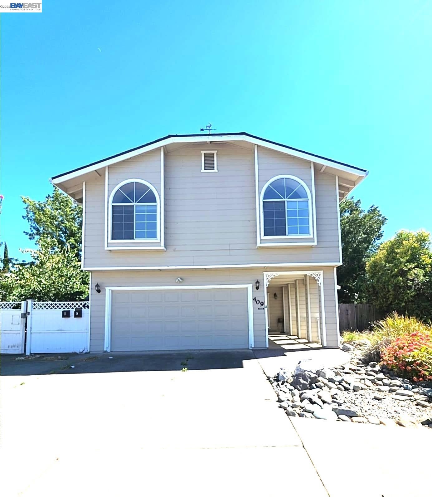 409 Avalon Way — photo