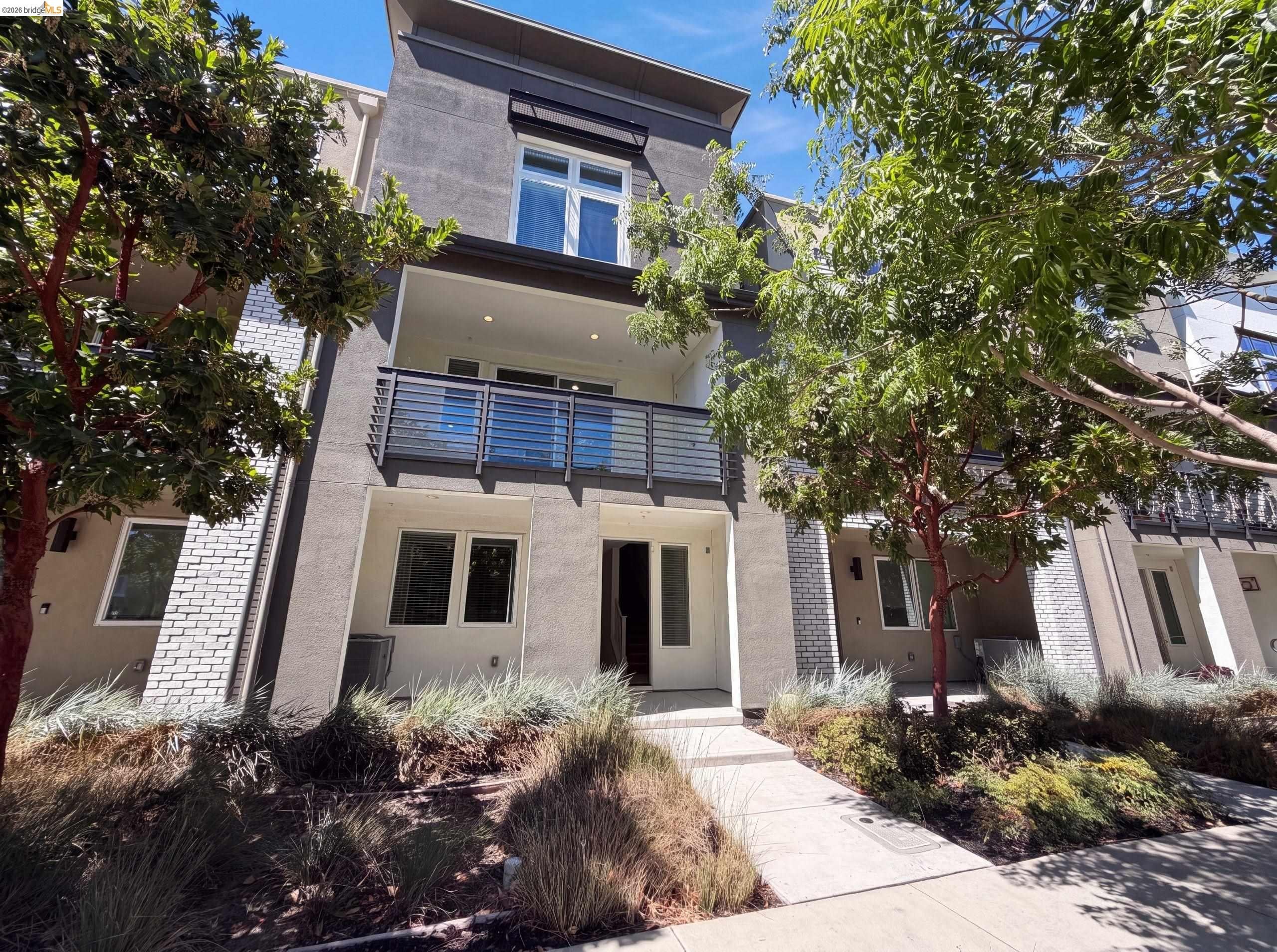 5731 El Dorado Ln — photo