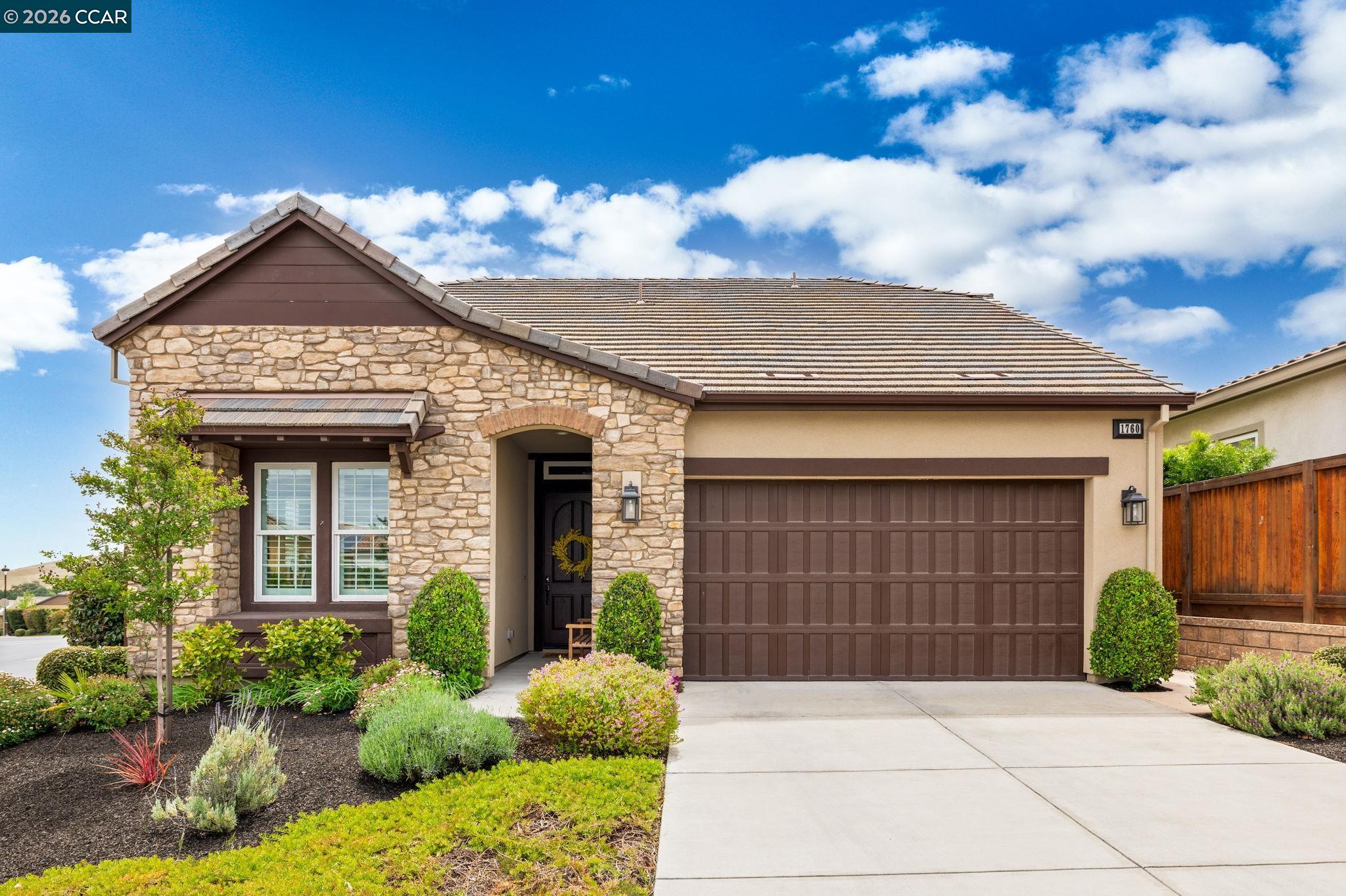 1760 Merlot Circle — photo