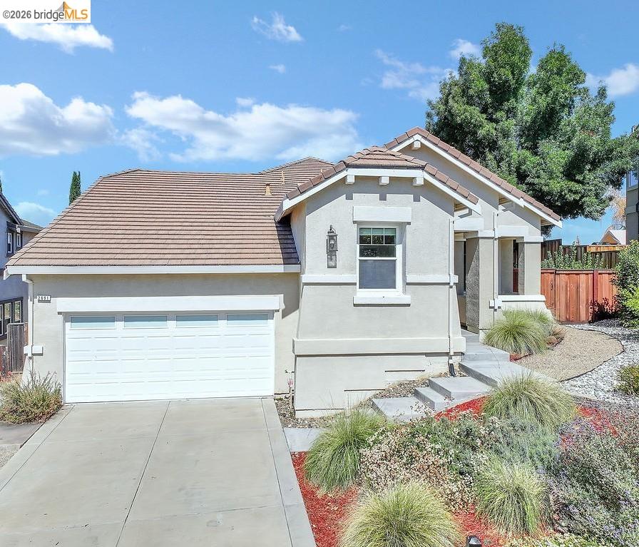2691 Presidio Dr — photo