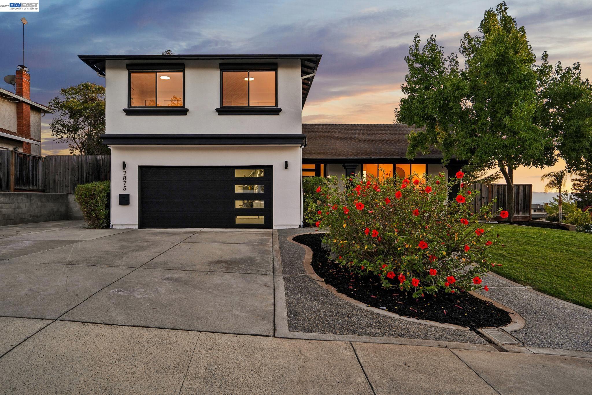 2875 Norcrest Dr — photo