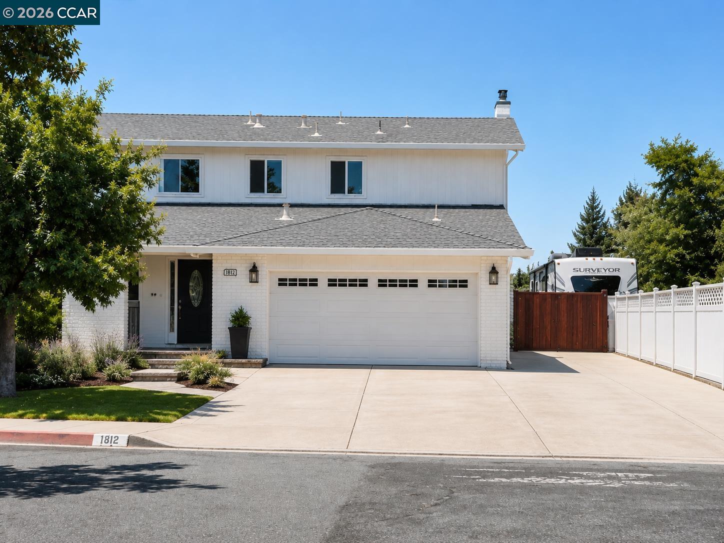 1212 Marcus Ct — photo