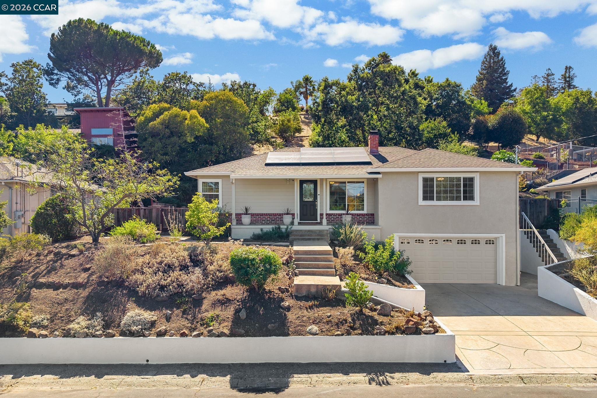 1277 Juanita Dr — photo