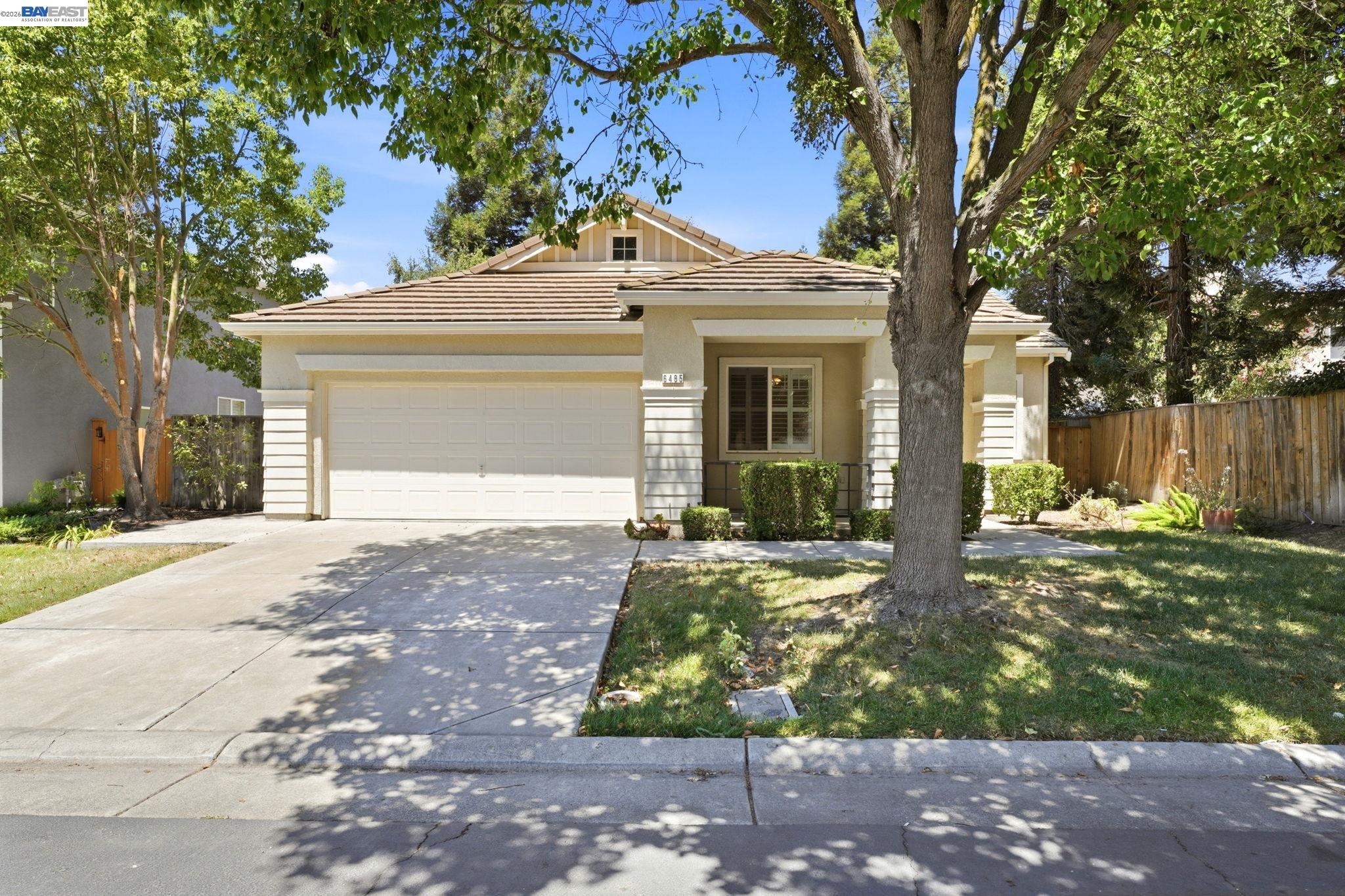 6485 Pine Meadow Cir — photo