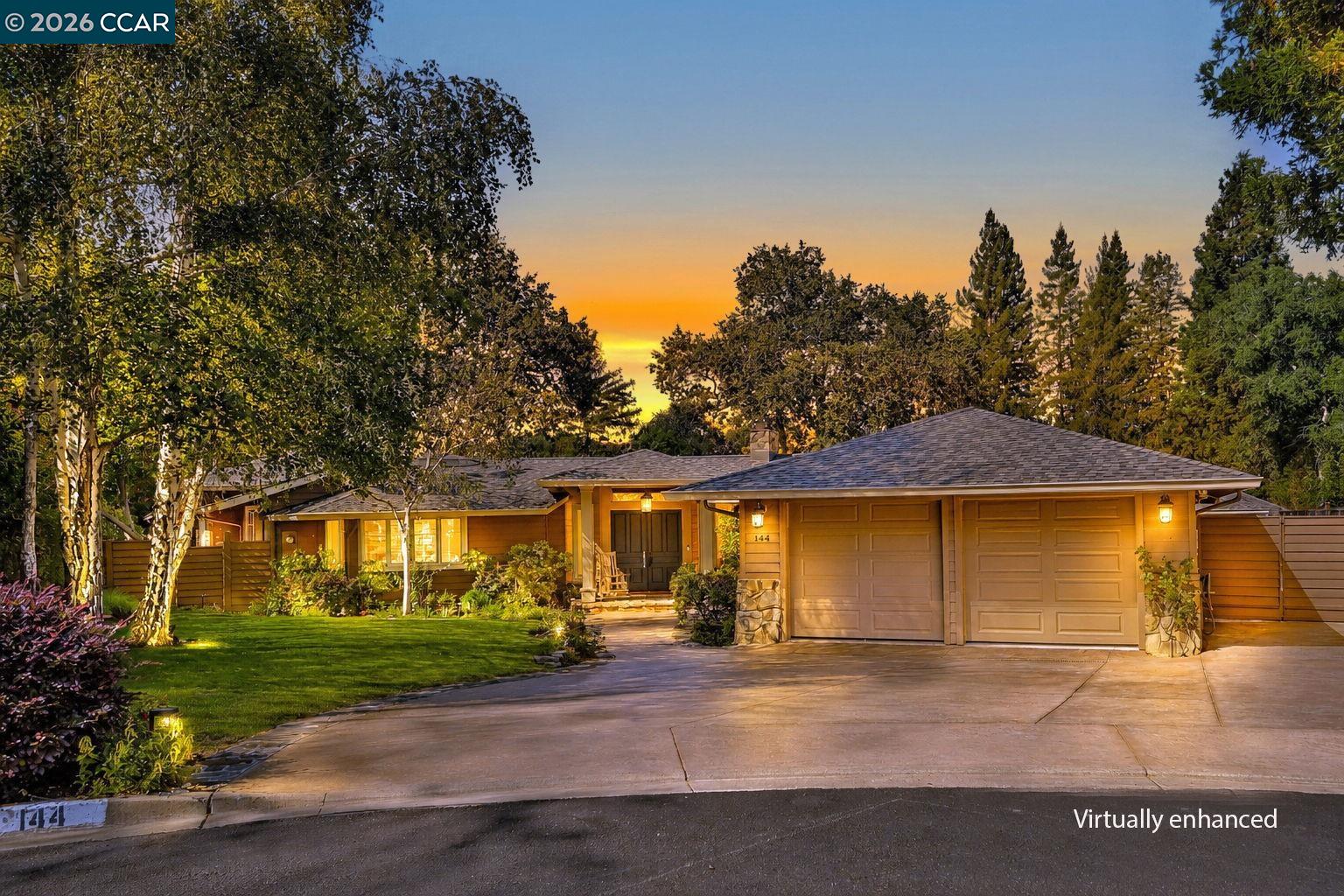 144 Irongate Ct — photo