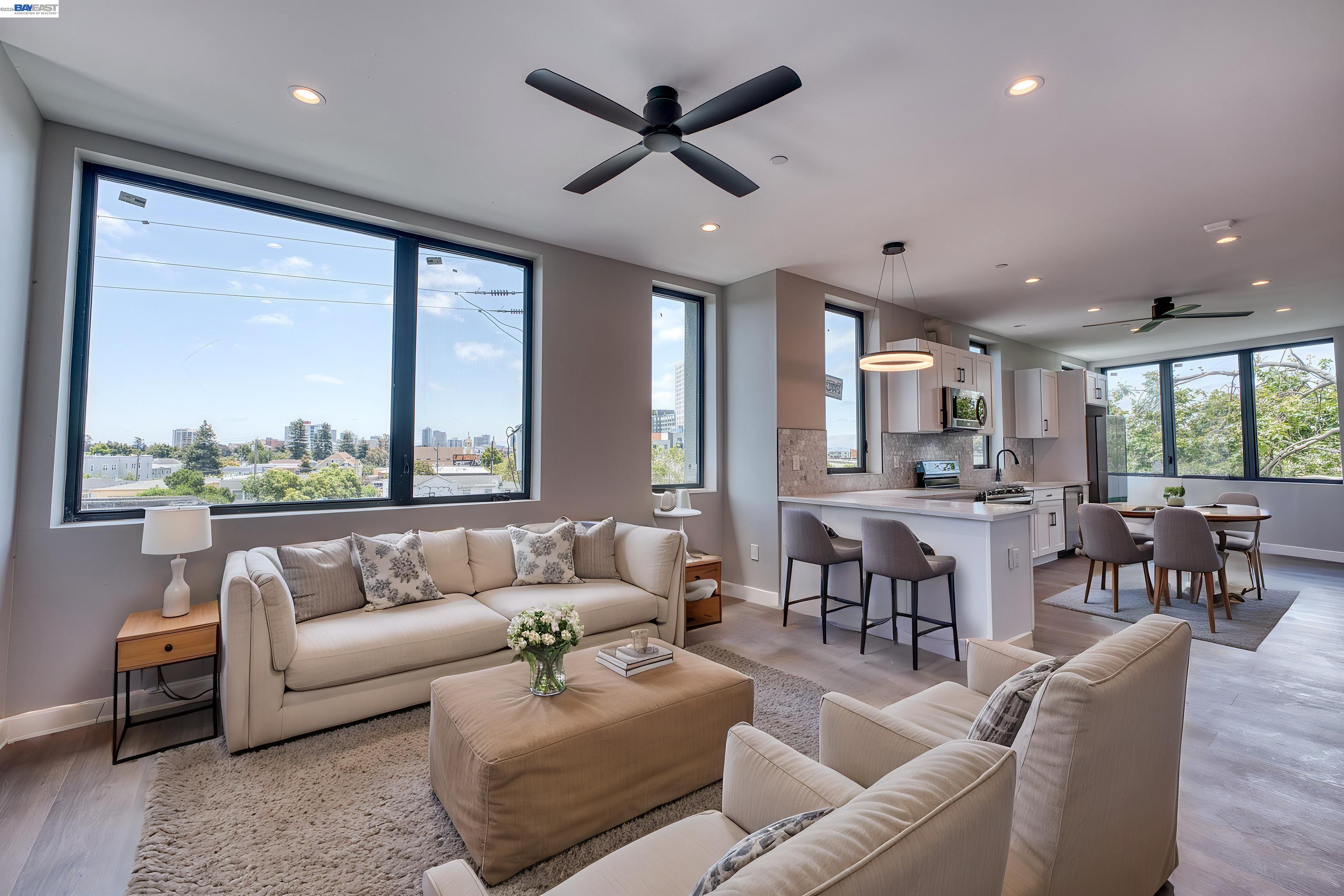 4202 Telegraph Ave 201 — photo