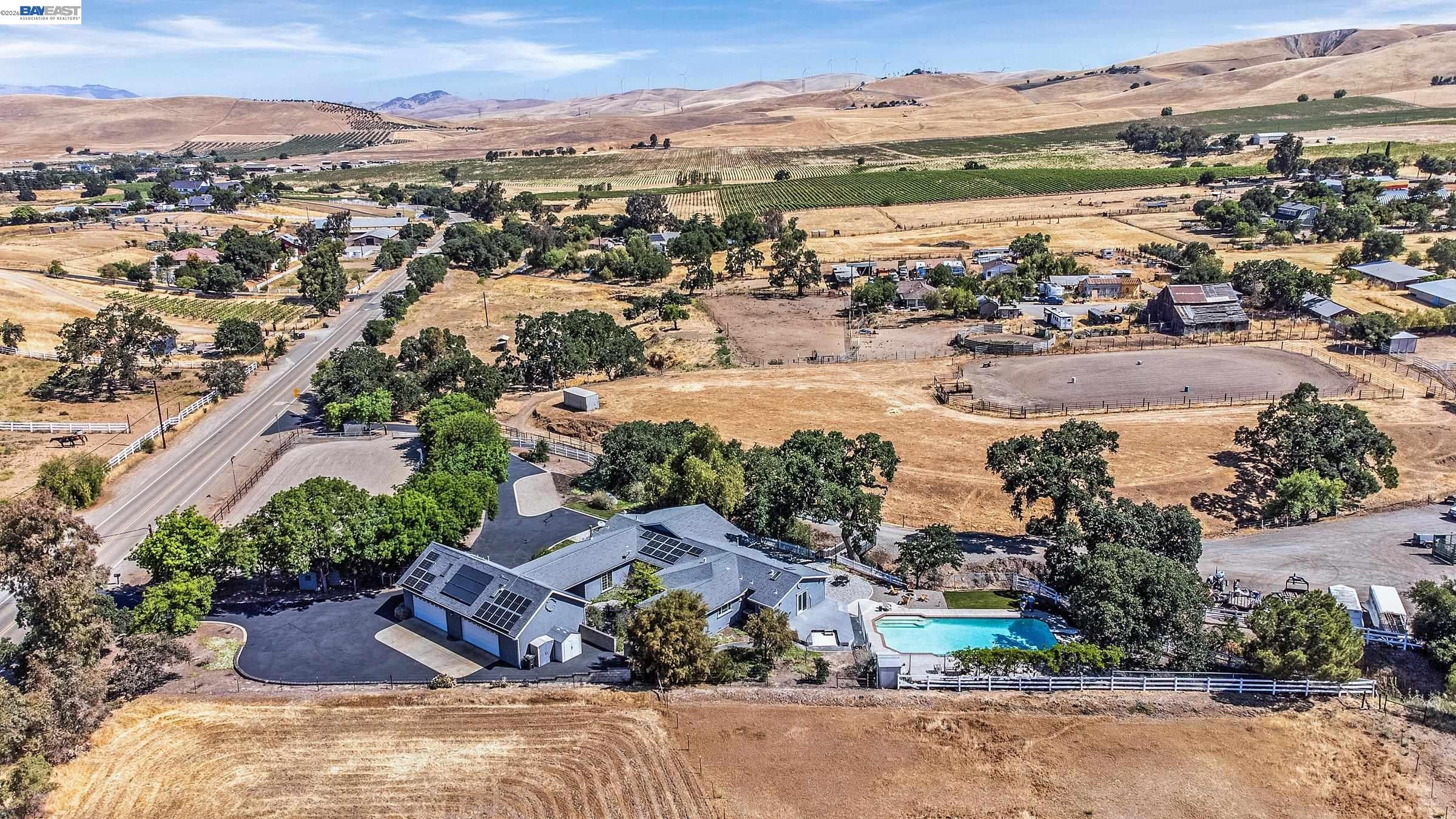 10040 Tesla Rd — photo