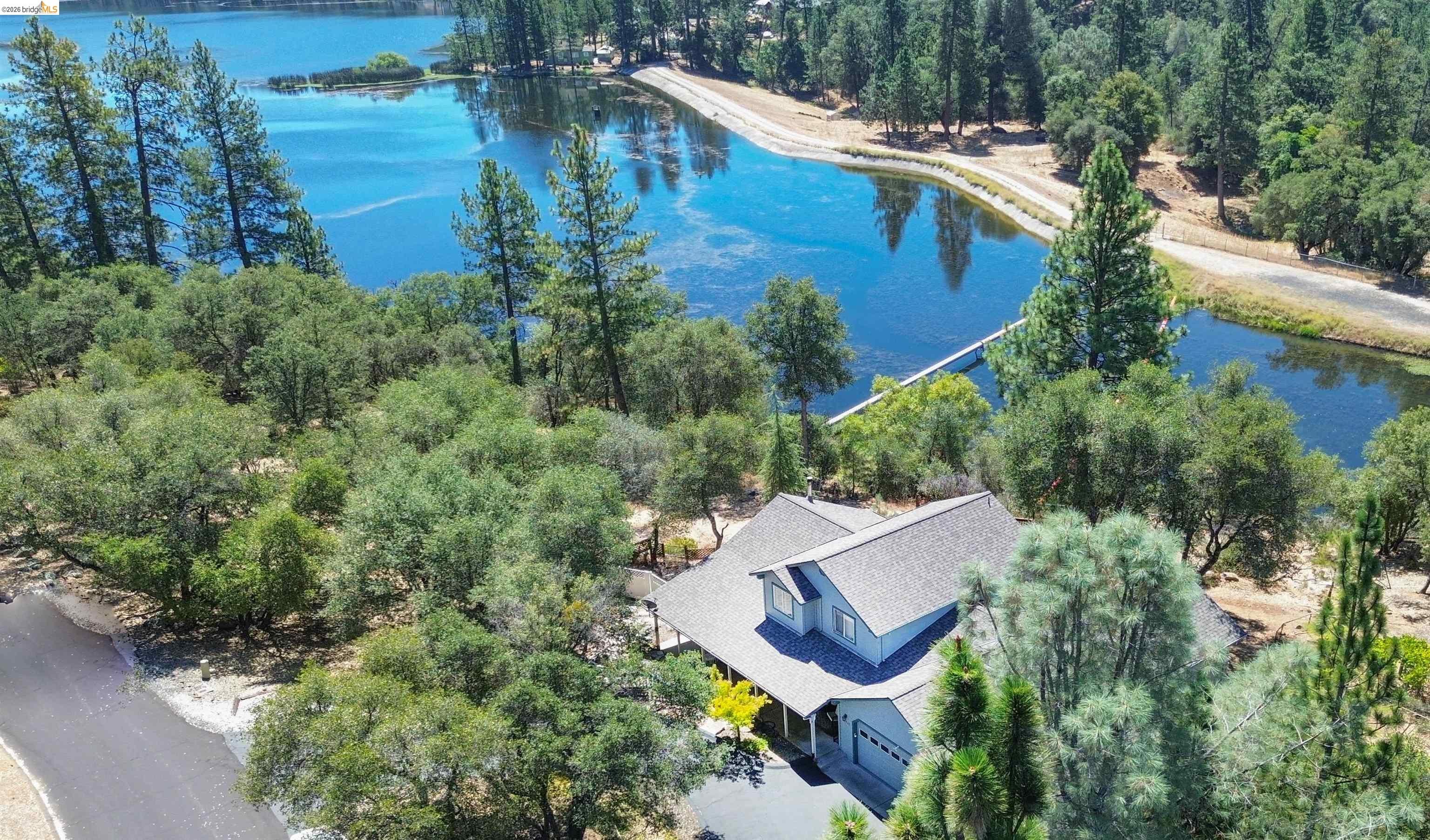 14545 Lake Vista Dr — photo