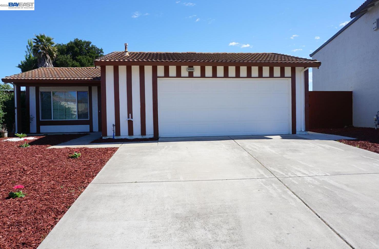30888 Tidewater Dr — photo